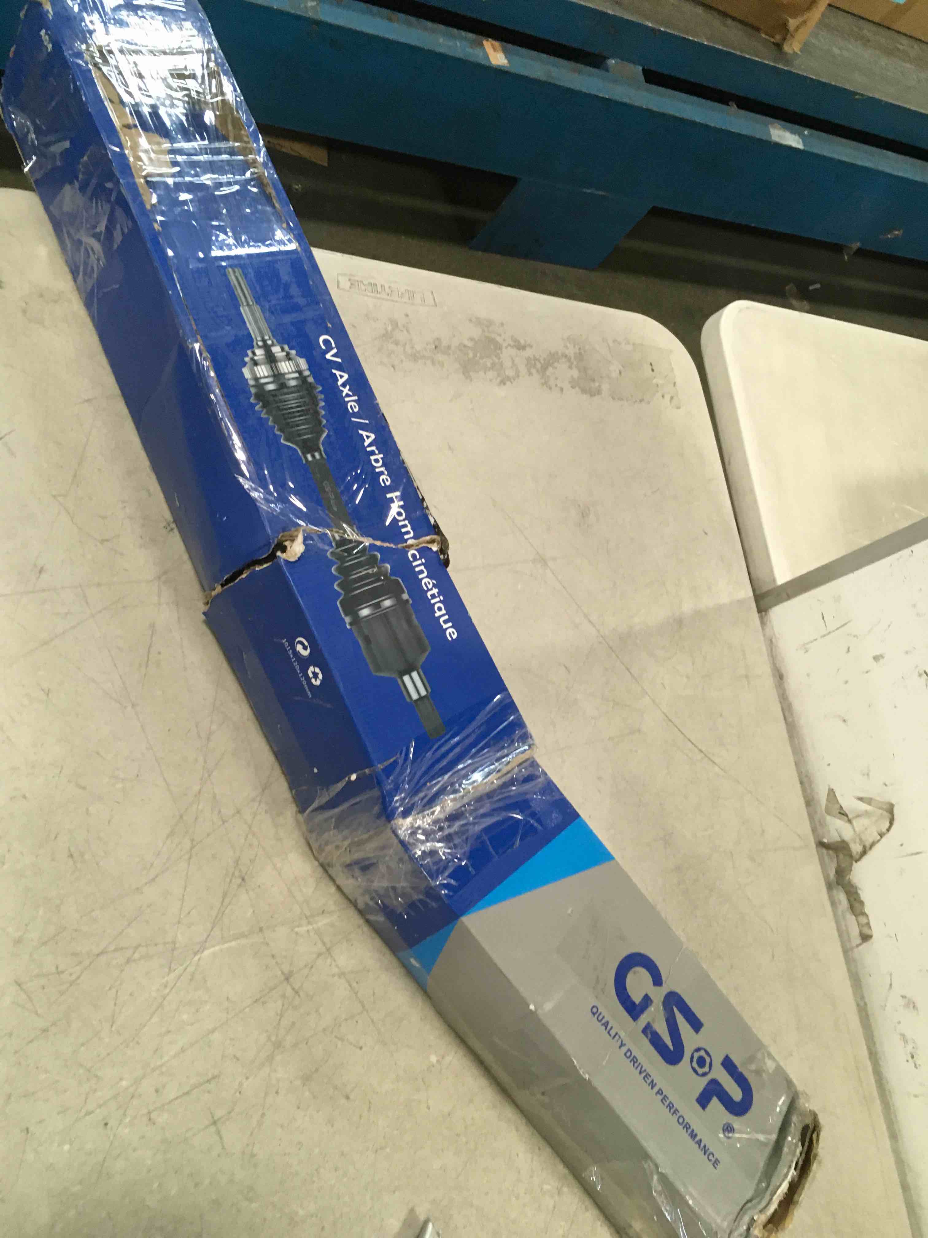 https://s3.amazonaws.com/lotting-images-prod/bidfta/RED6430977_1719318917623.jpeg