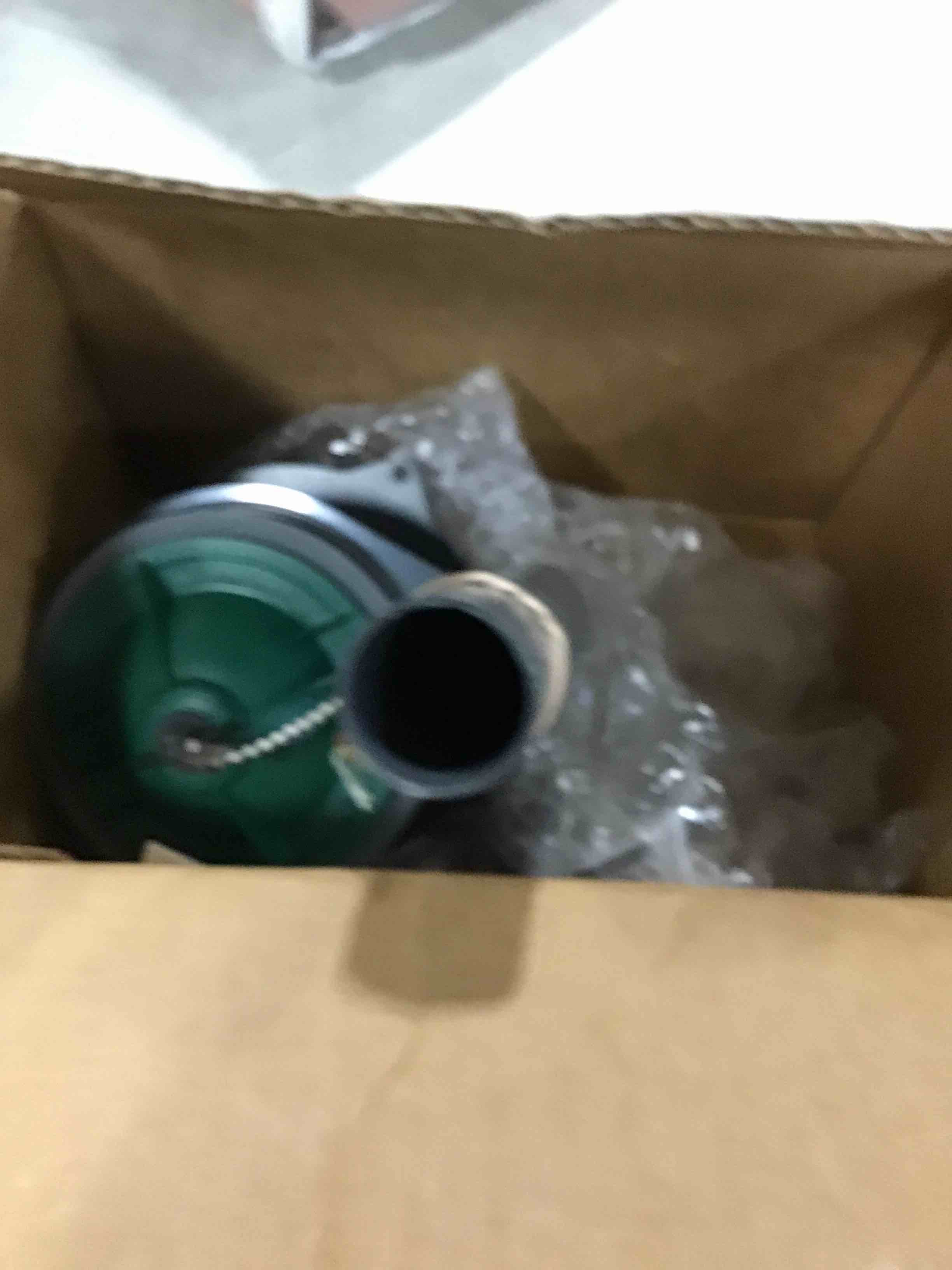 https://s3.amazonaws.com/lotting-images-prod/bidfta/RED6432705_1719423867663.jpeg