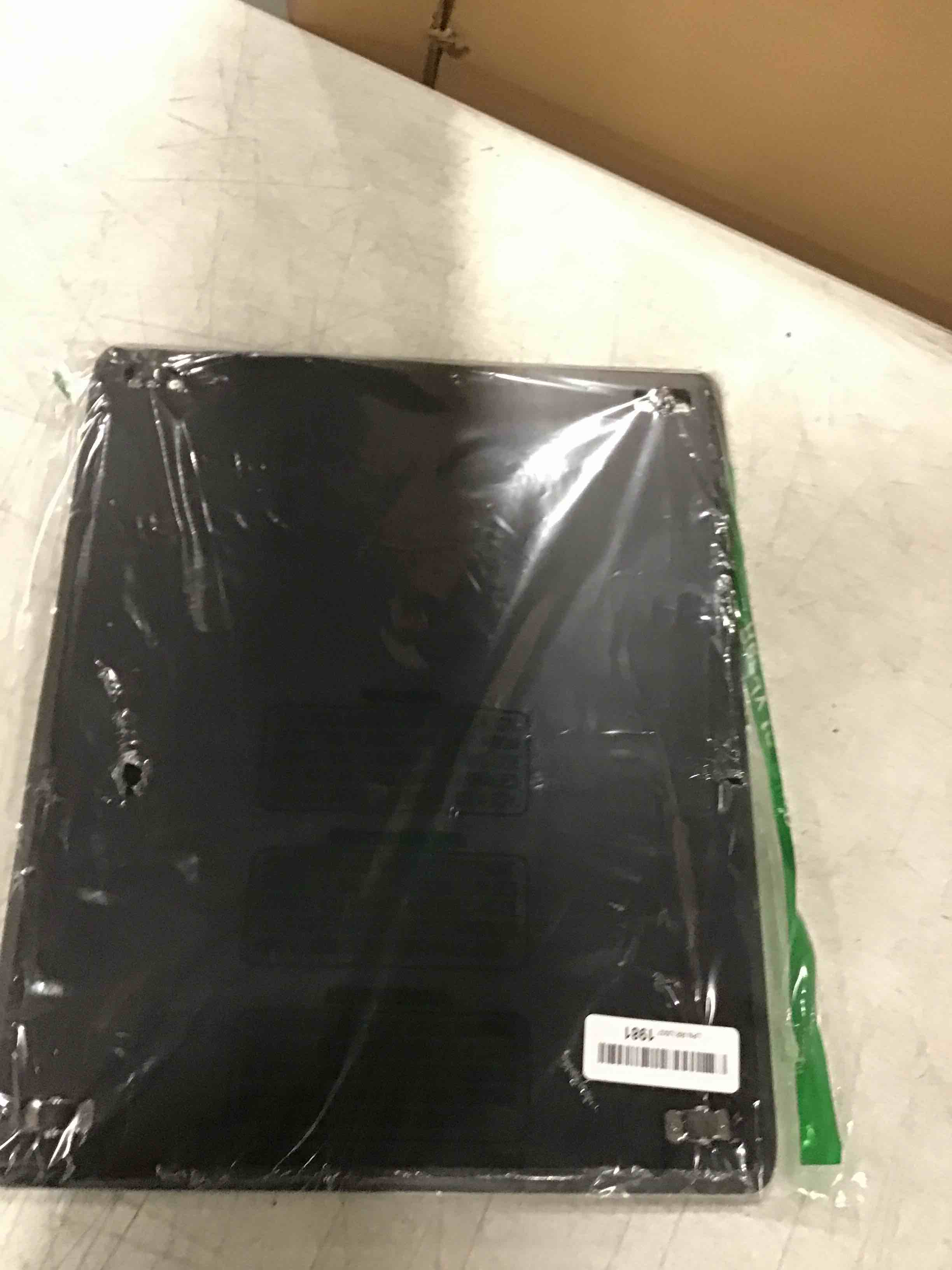 https://s3.amazonaws.com/lotting-images-prod/bidfta/RED6432910_1719516011554.jpeg