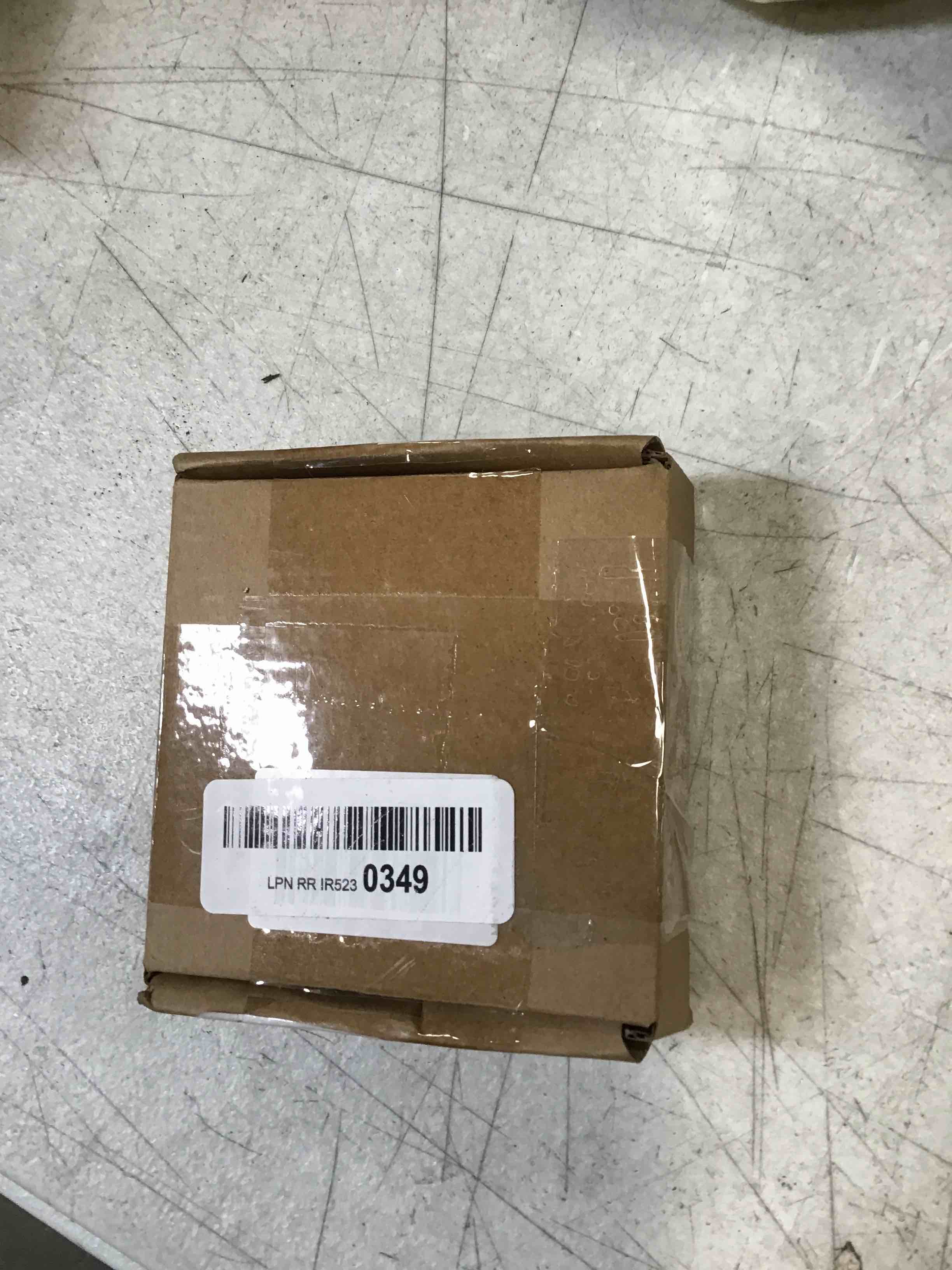 https://s3.amazonaws.com/lotting-images-prod/bidfta/RED6433913_1721322069054.jpeg