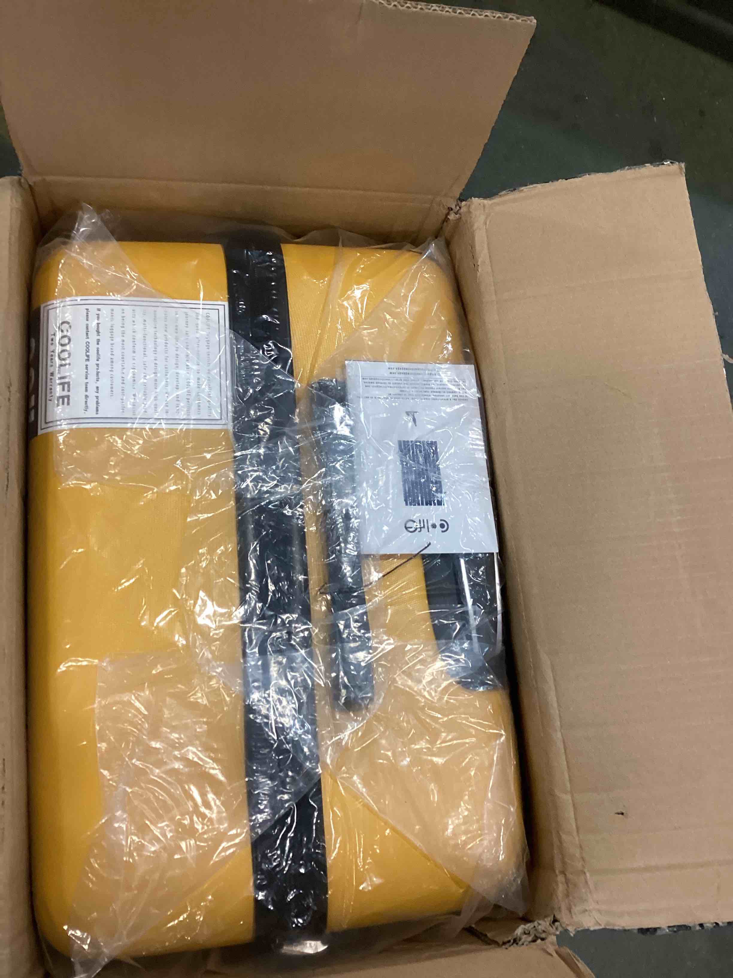 https://s3.amazonaws.com/lotting-images-prod/bidfta/RED6436188_1719868923623.jpeg