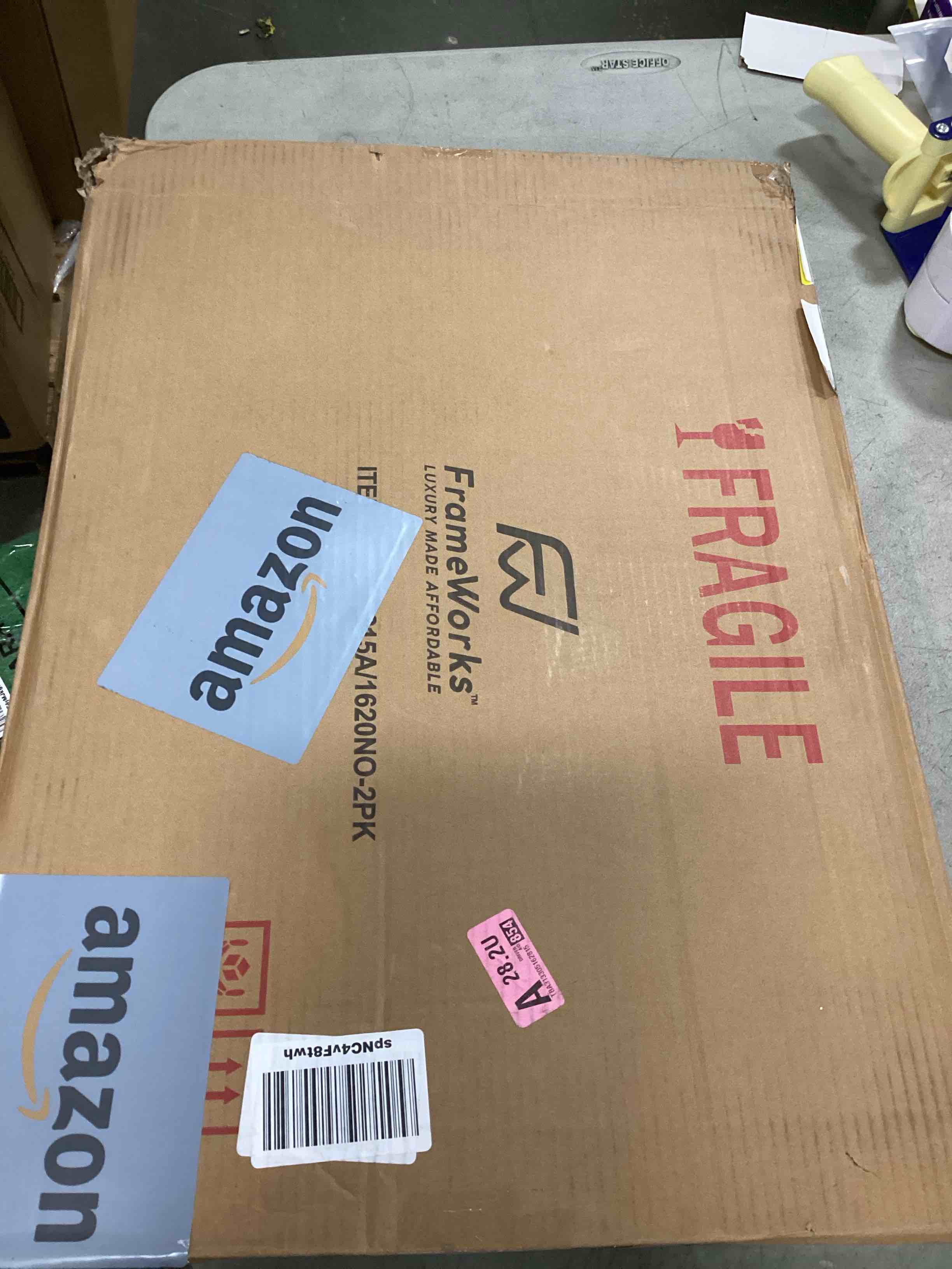 https://s3.amazonaws.com/lotting-images-prod/bidfta/RED6436283_1719887810559.jpeg