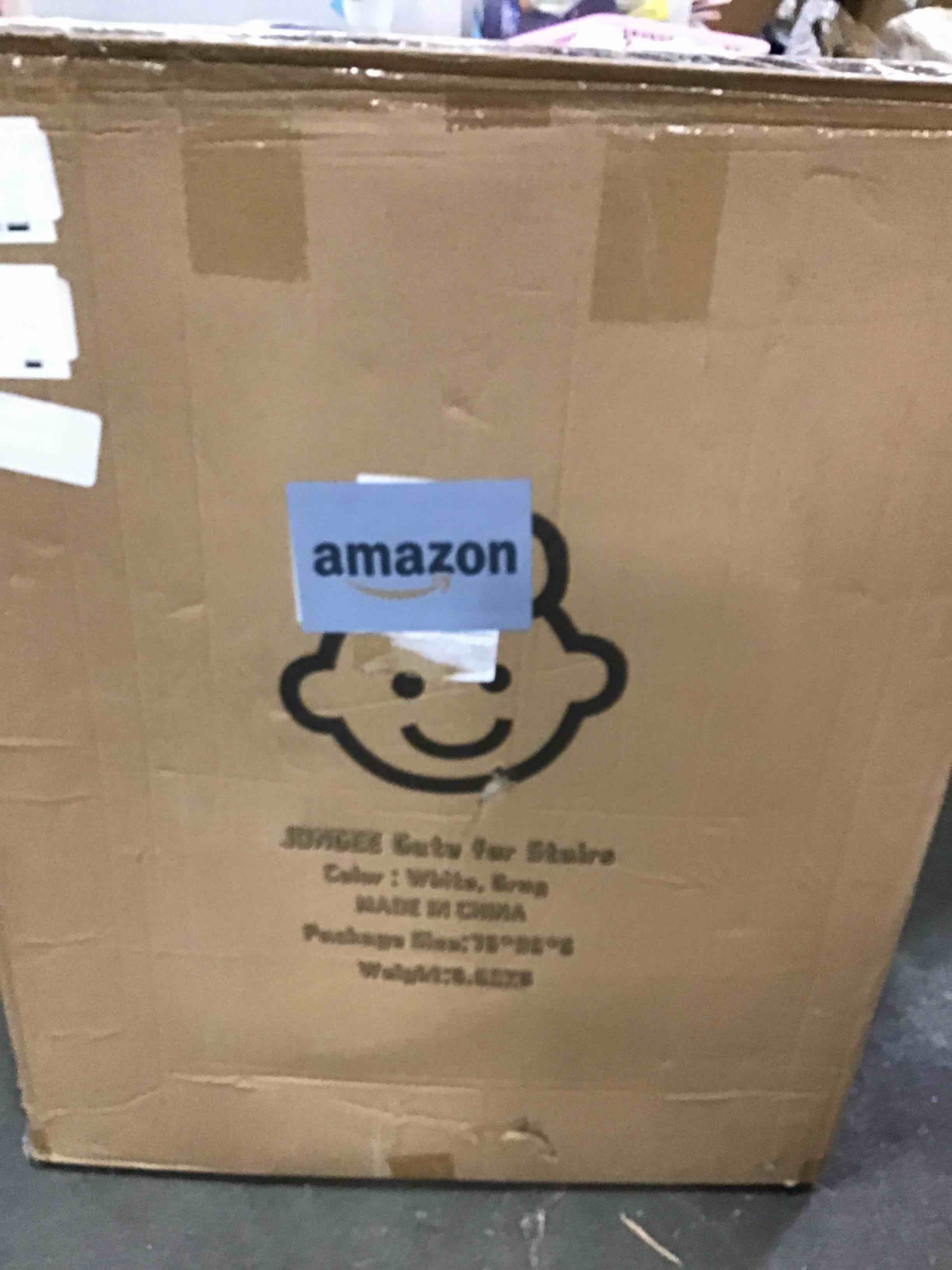 https://s3.amazonaws.com/lotting-images-prod/bidfta/RED6436391_1720049019862.jpeg