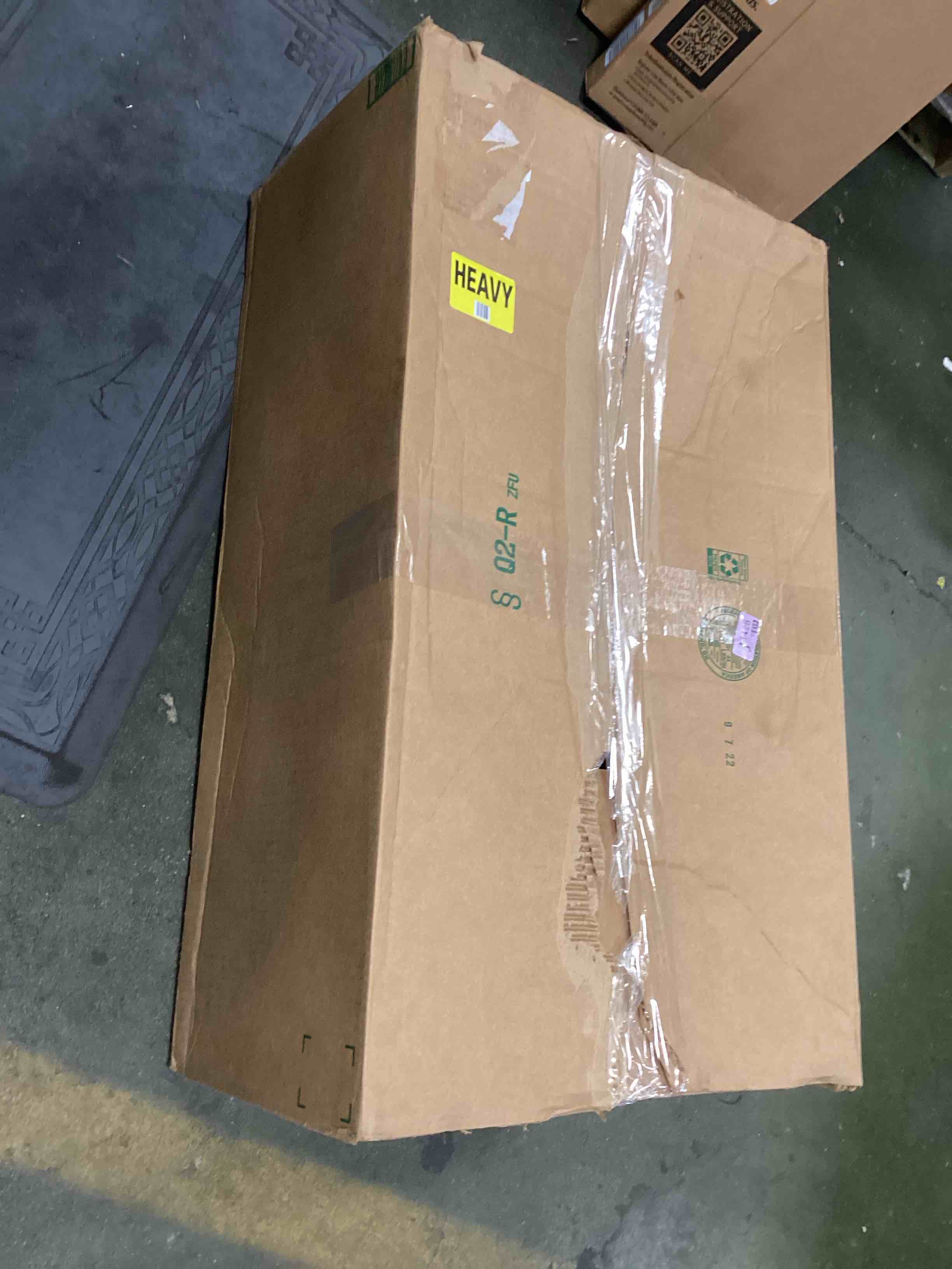 https://s3.amazonaws.com/lotting-images-prod/bidfta/RED6436650_1720559763239.jpeg