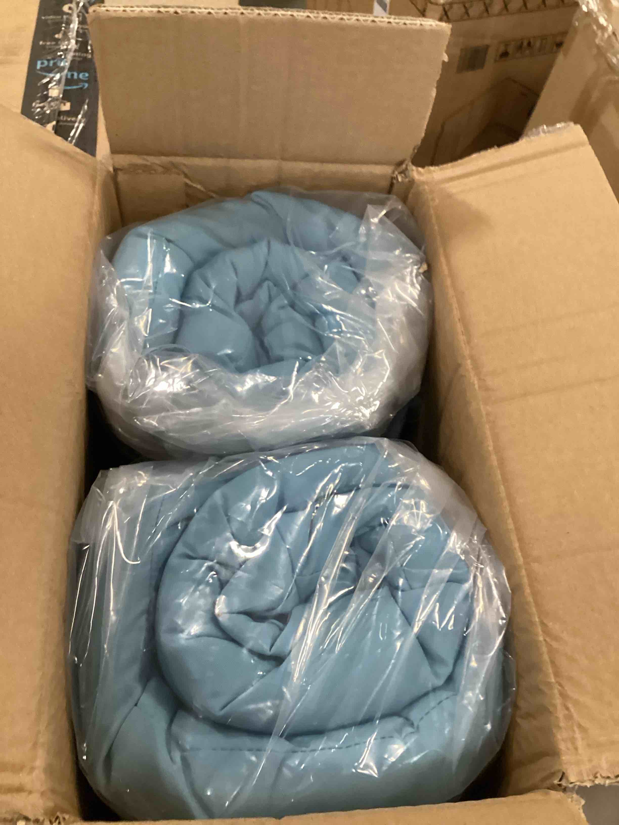 https://s3.amazonaws.com/lotting-images-prod/bidfta/RED6437132_1719574475076.jpeg