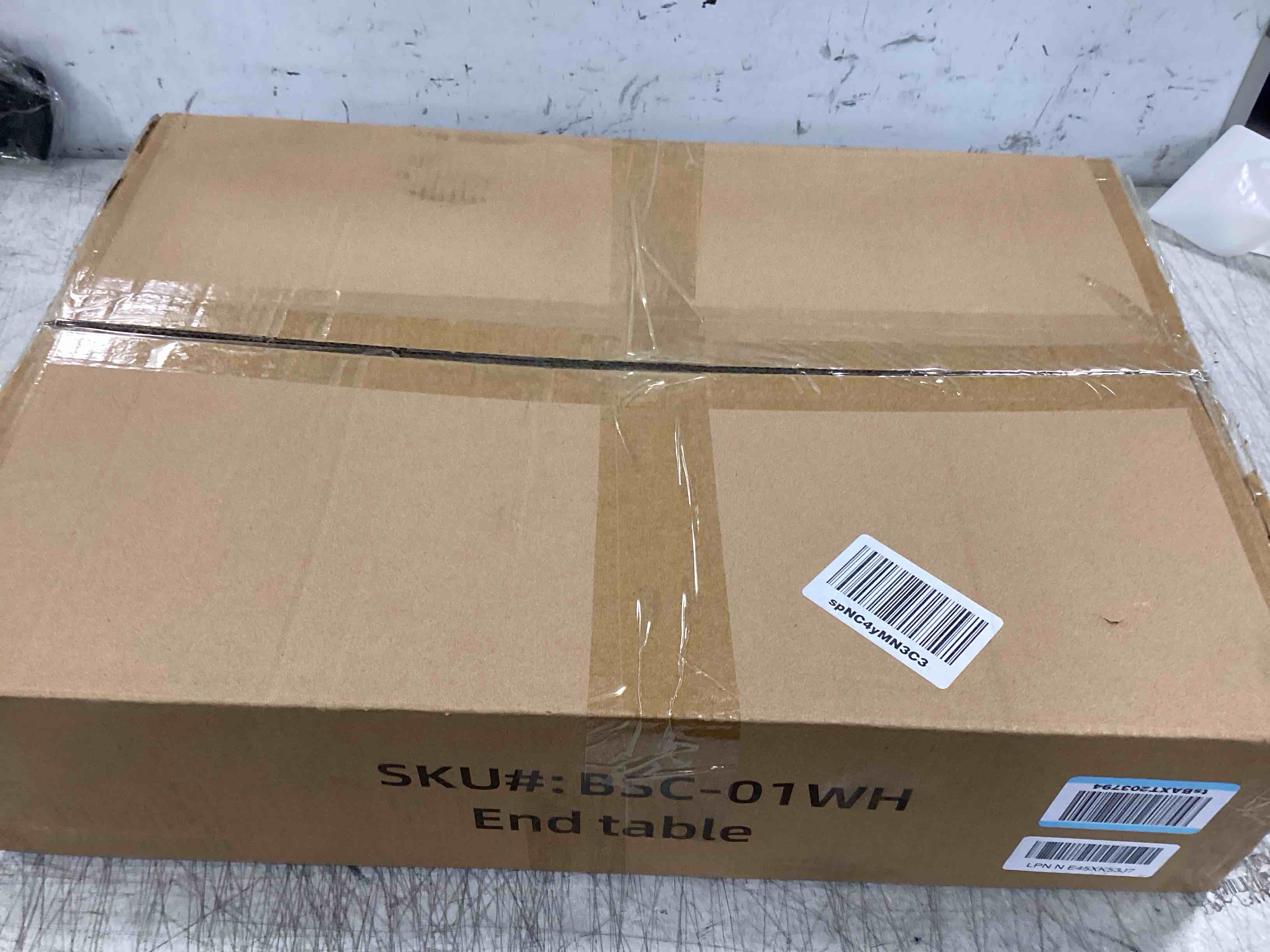 https://s3.amazonaws.com/lotting-images-prod/bidfta/RED6438214_1719961022251.jpeg