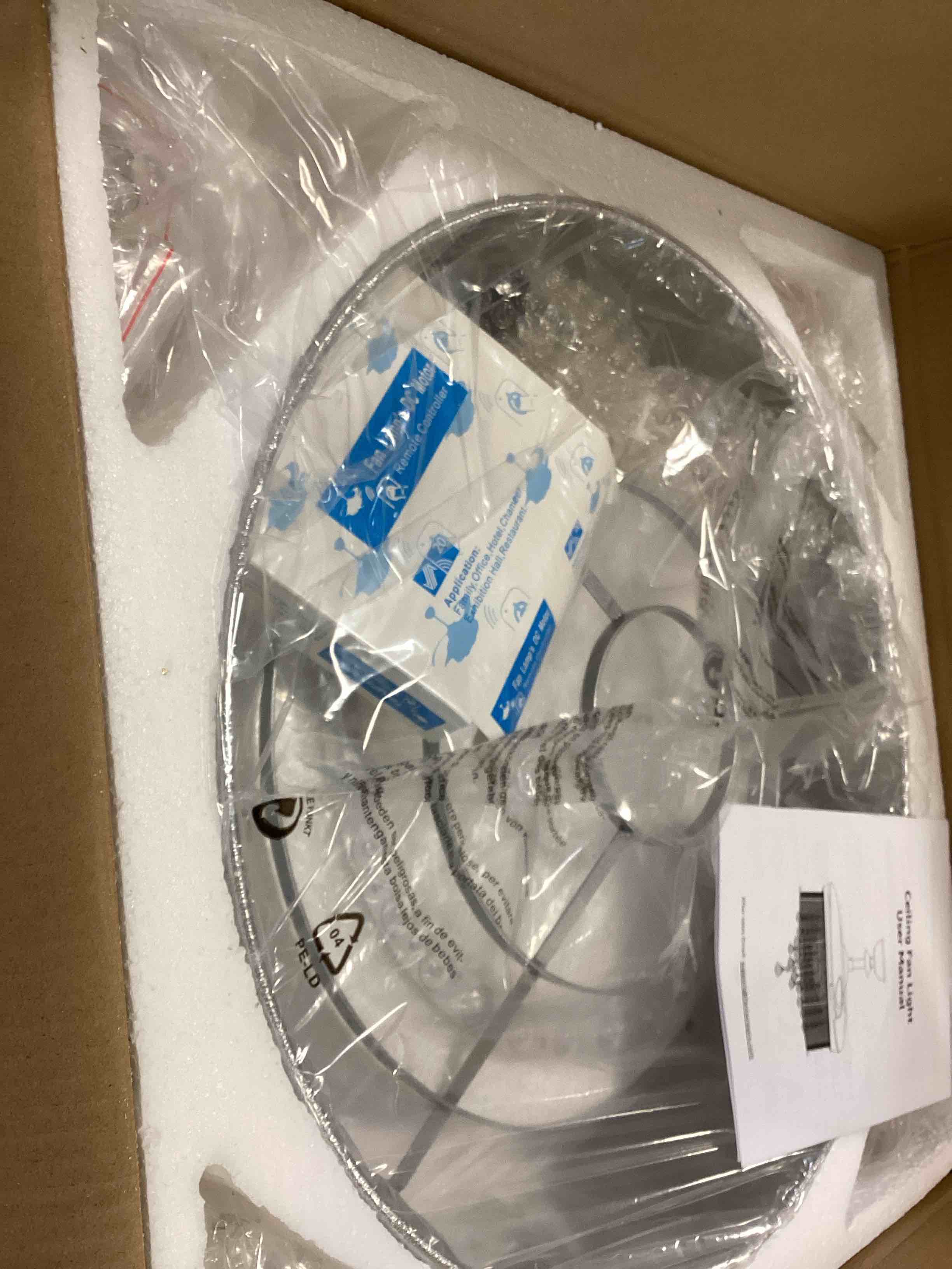 https://s3.amazonaws.com/lotting-images-prod/bidfta/RED6438570_1719597987050.jpeg