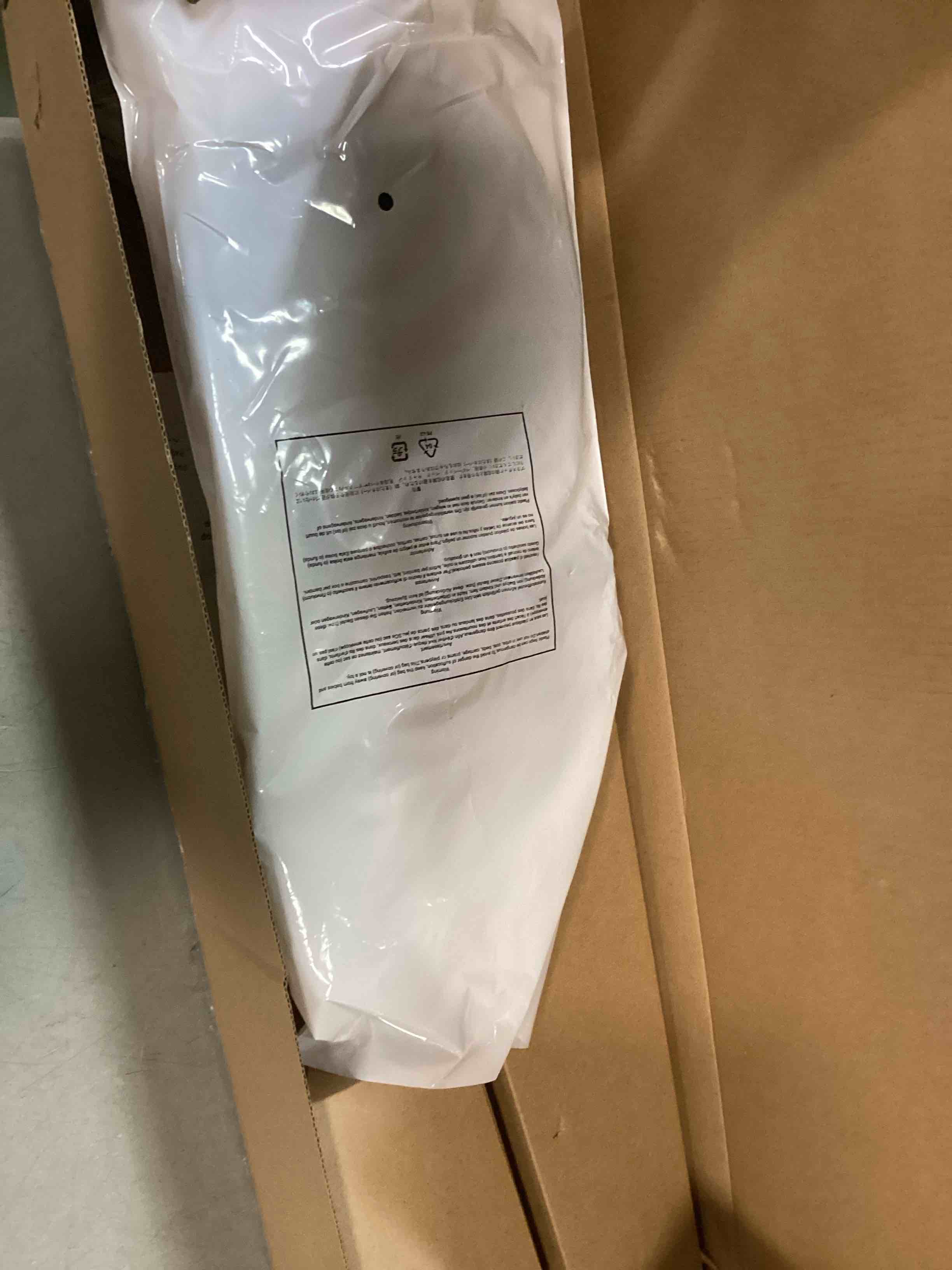 https://s3.amazonaws.com/lotting-images-prod/bidfta/RED6439062_1719938067138.jpeg