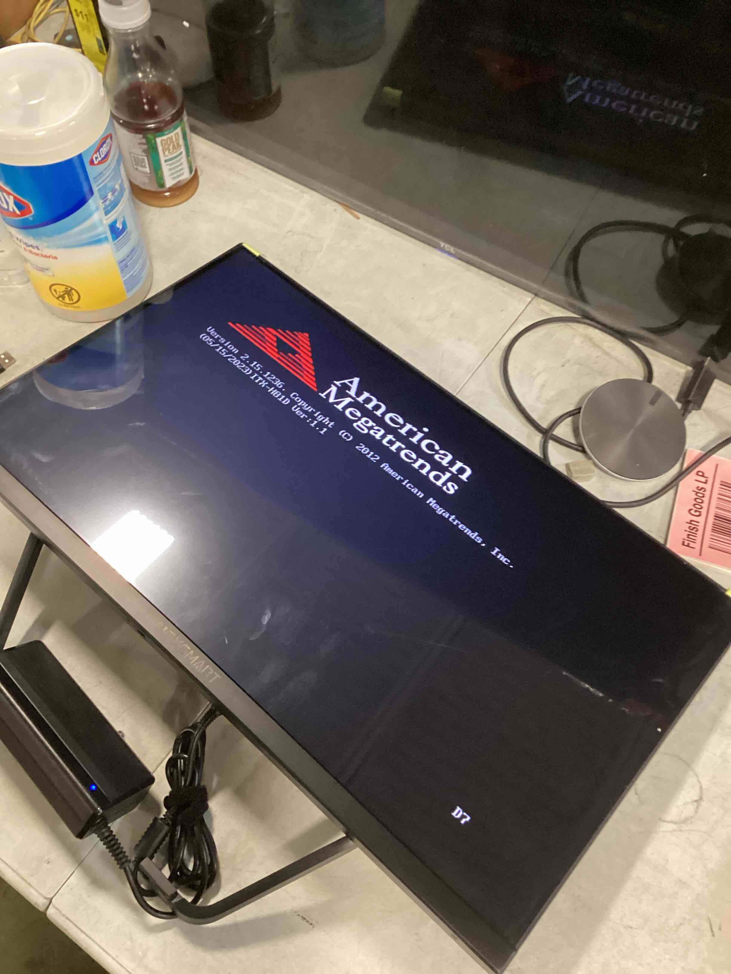 https://s3.amazonaws.com/lotting-images-prod/bidfta/RED6439200_1720018113302.jpeg