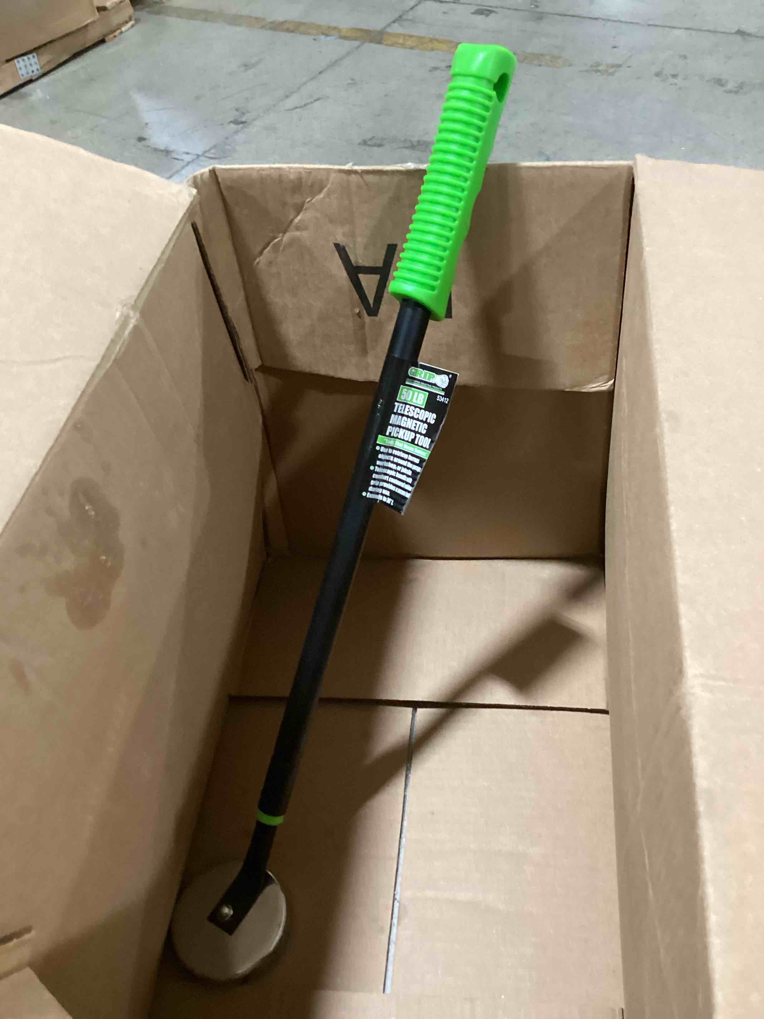 https://s3.amazonaws.com/lotting-images-prod/bidfta/RED6440278_1717519942754.jpeg