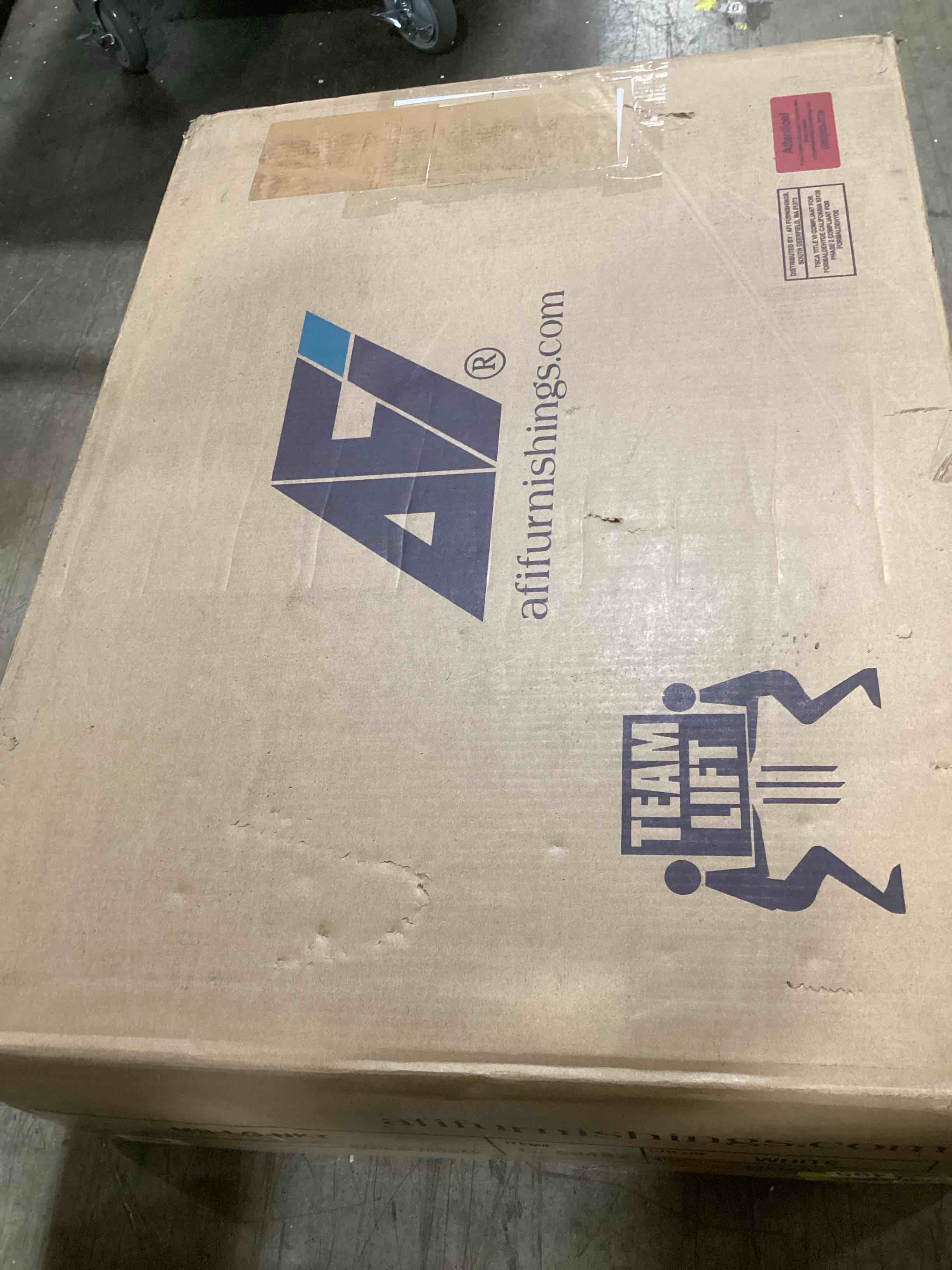 https://s3.amazonaws.com/lotting-images-prod/bidfta/RED6440523_1717774978620.jpeg