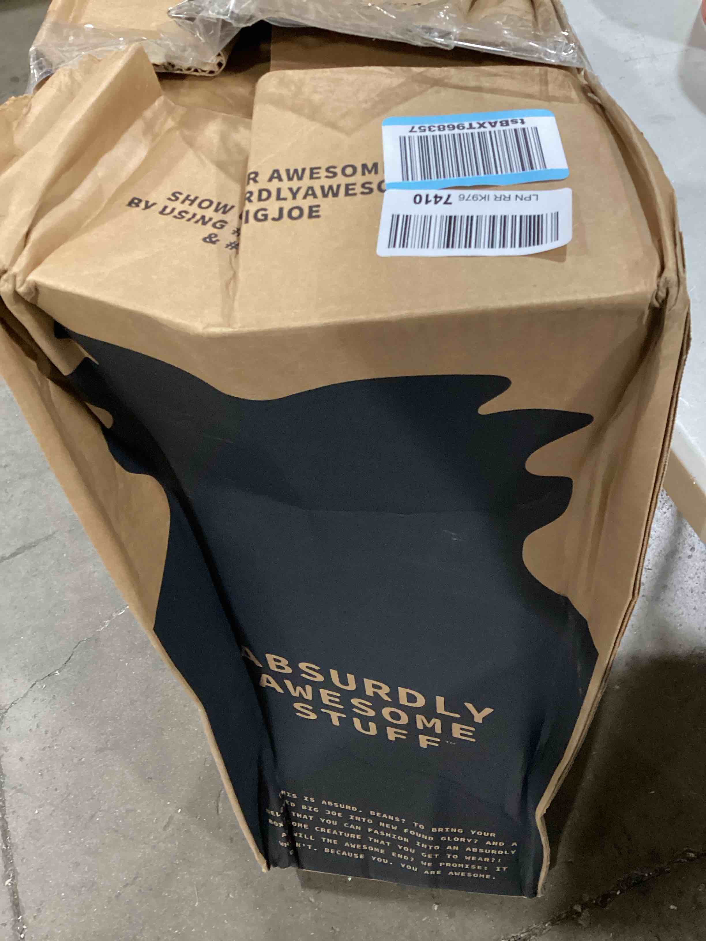 https://s3.amazonaws.com/lotting-images-prod/bidfta/RED6441589_1717687143832.jpeg