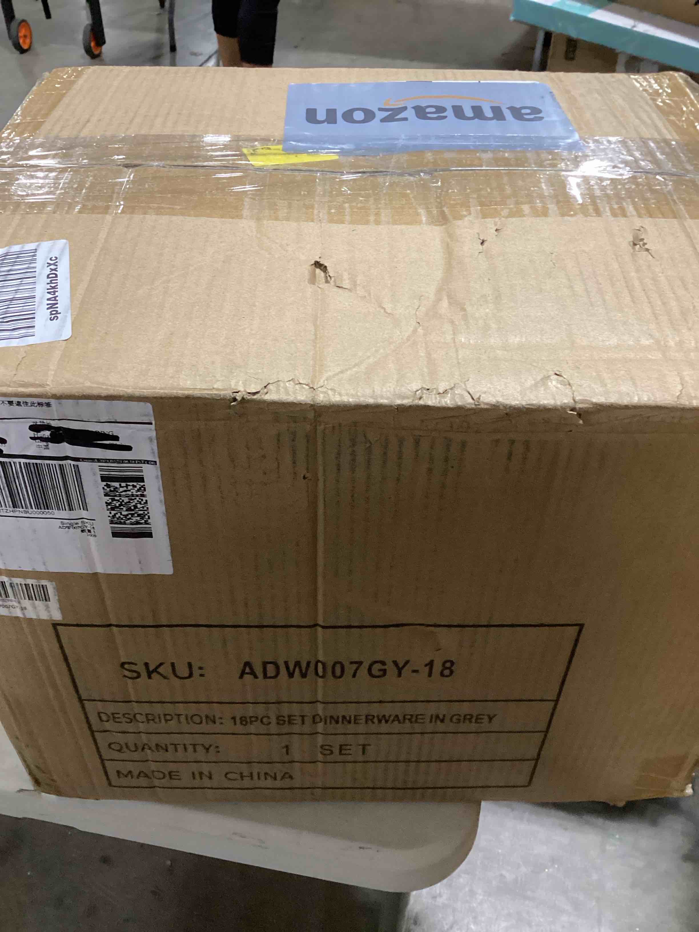 https://s3.amazonaws.com/lotting-images-prod/bidfta/RED6441716_1718030212655.jpeg