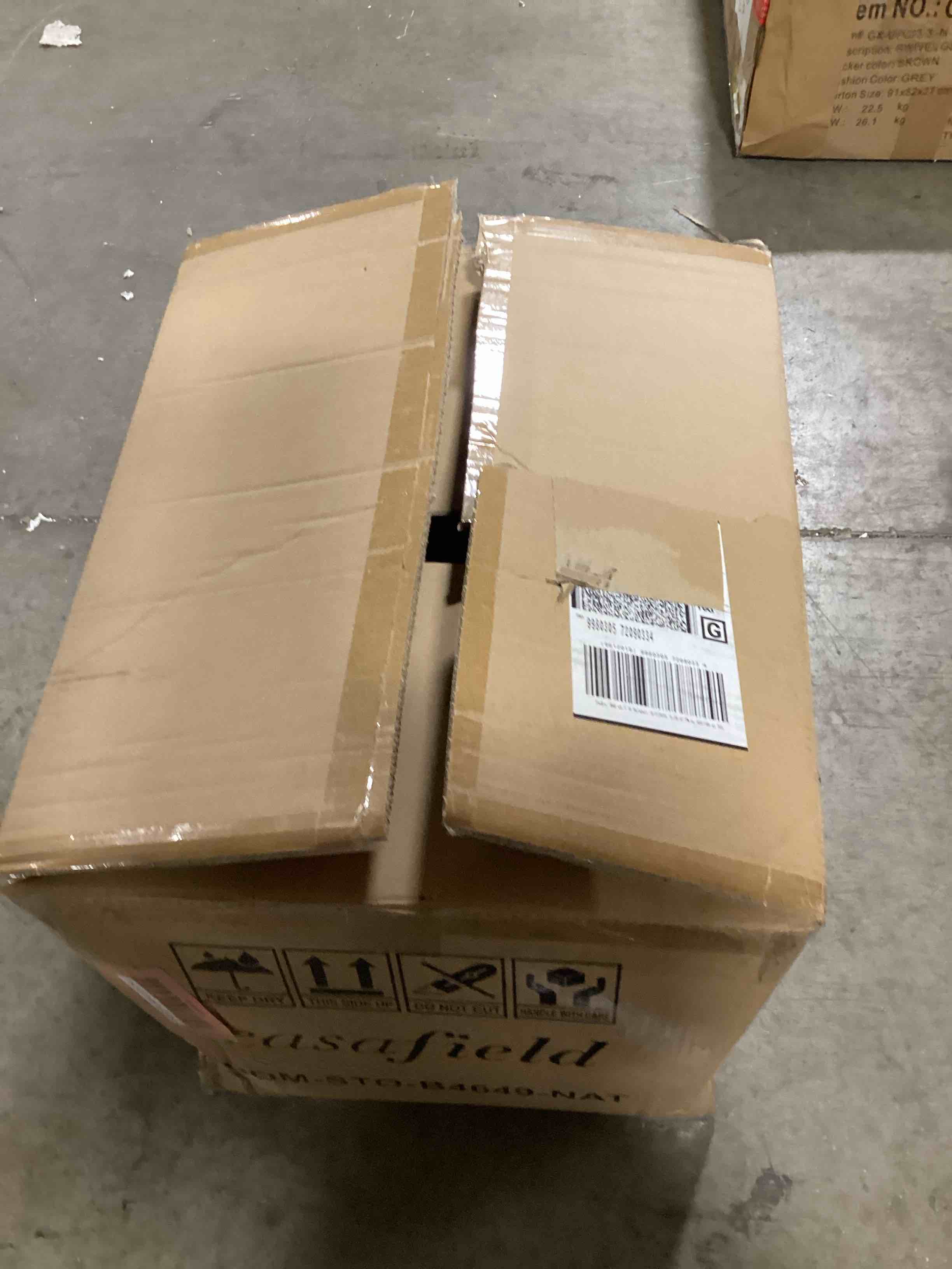 https://s3.amazonaws.com/lotting-images-prod/bidfta/RED6443654_1718472002831.jpeg
