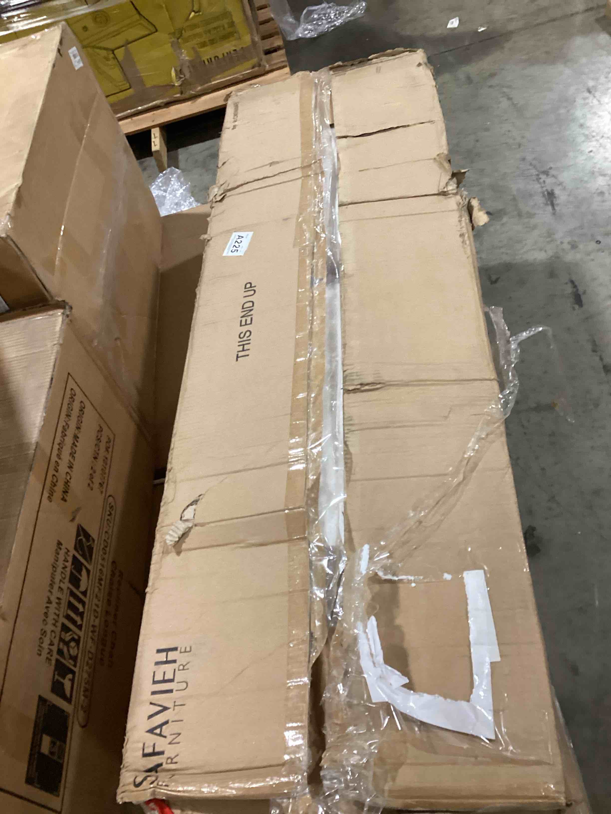 https://s3.amazonaws.com/lotting-images-prod/bidfta/RED6444253_1719403449059.jpeg