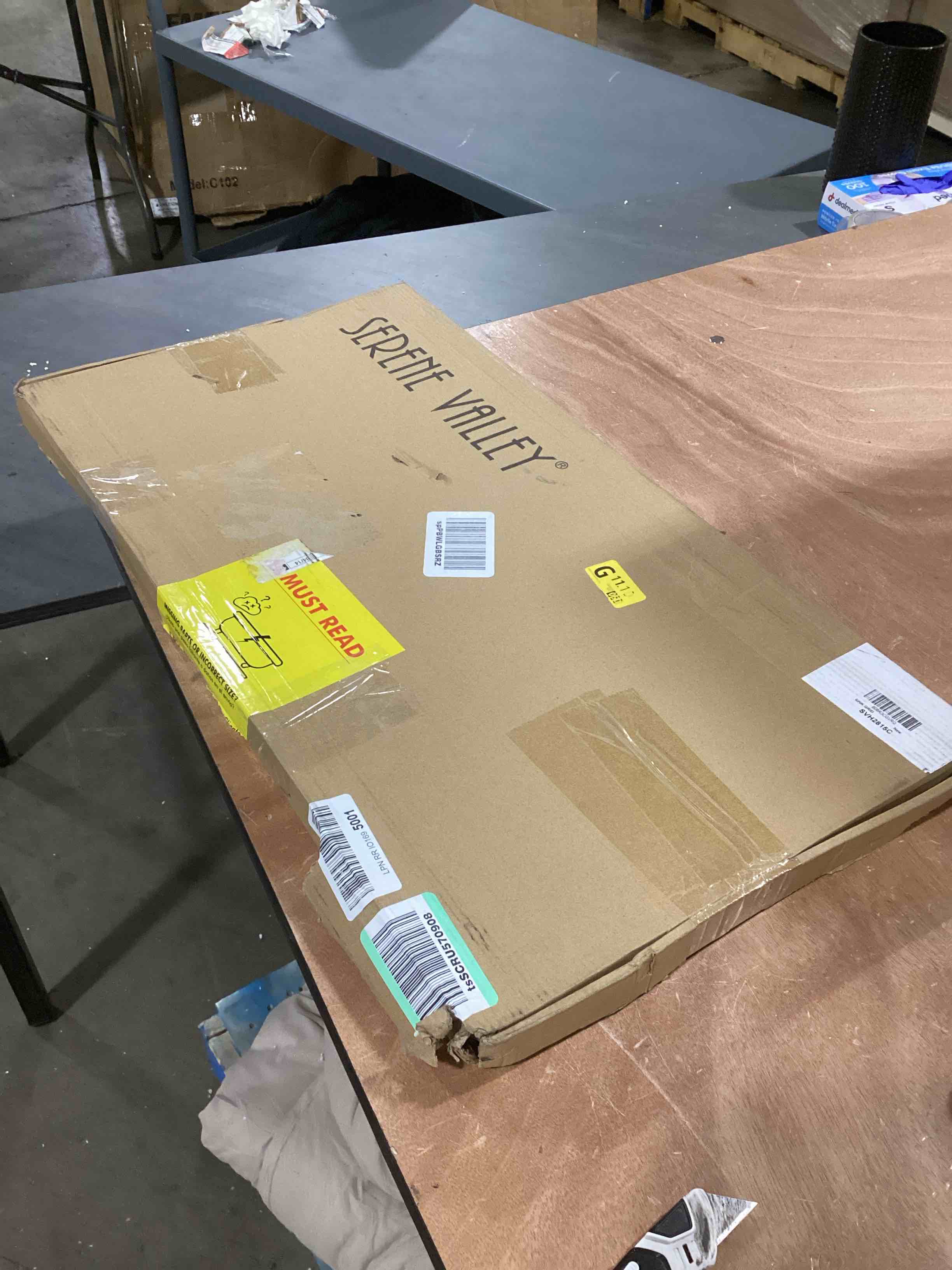 https://s3.amazonaws.com/lotting-images-prod/bidfta/RED6444463_1717441063005.jpeg