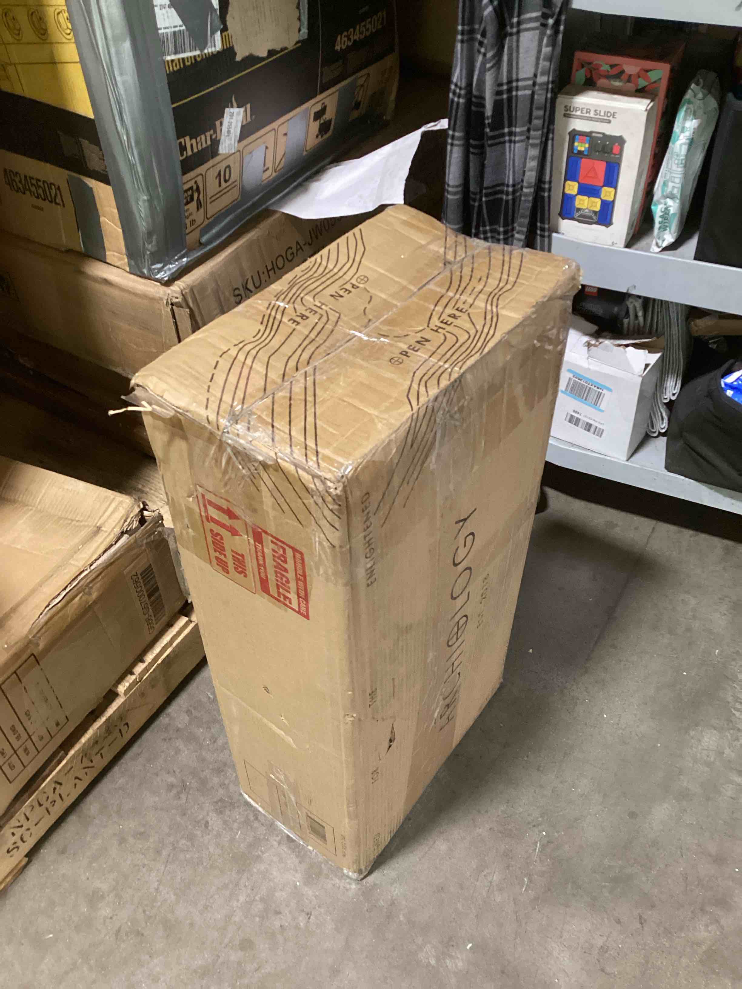 https://s3.amazonaws.com/lotting-images-prod/bidfta/RED6444571_1717599369825.jpeg