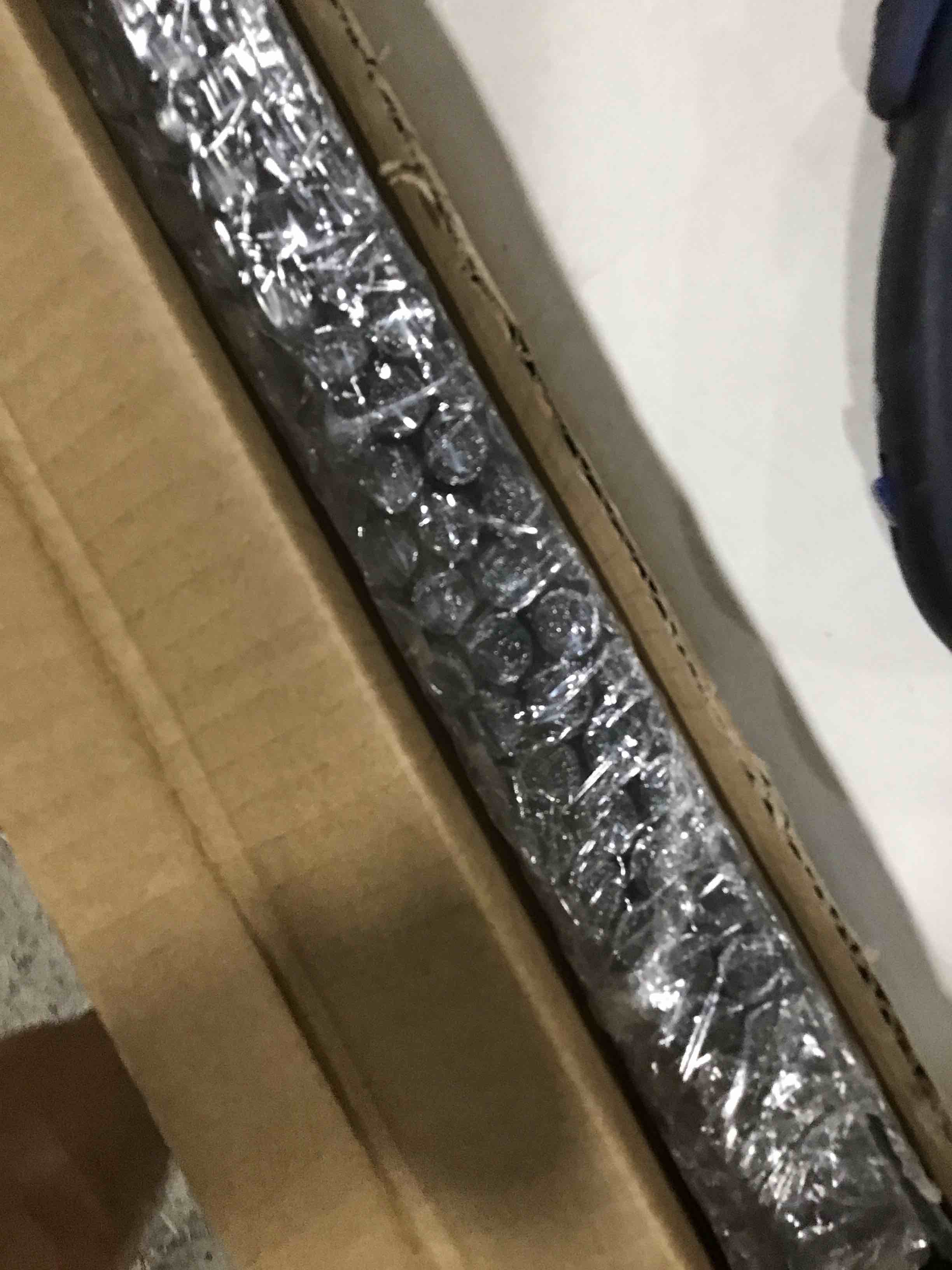 https://s3.amazonaws.com/lotting-images-prod/bidfta/RED6444719_1717687788915.jpeg