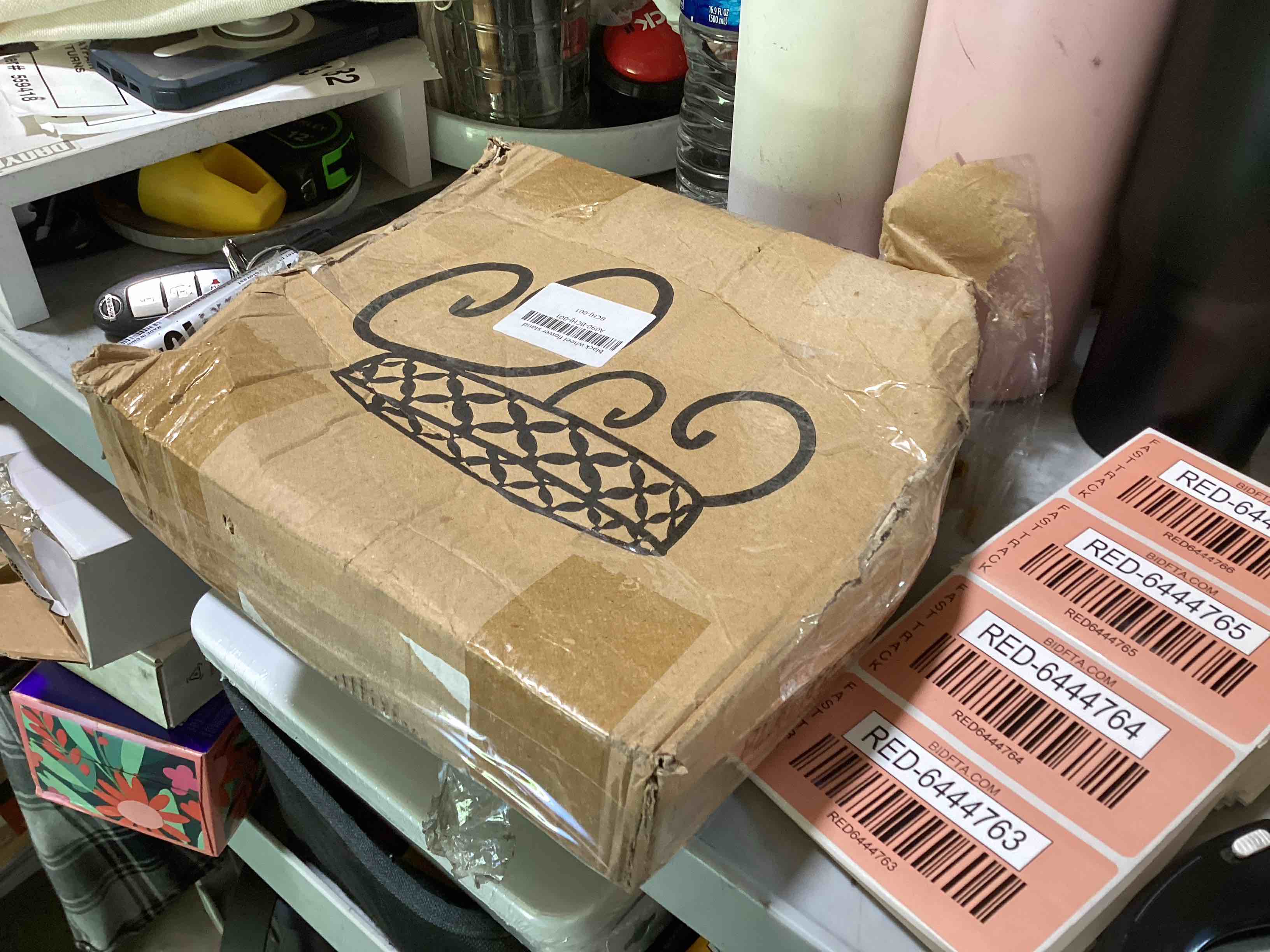 https://s3.amazonaws.com/lotting-images-prod/bidfta/RED6444763_1717780655639.jpeg