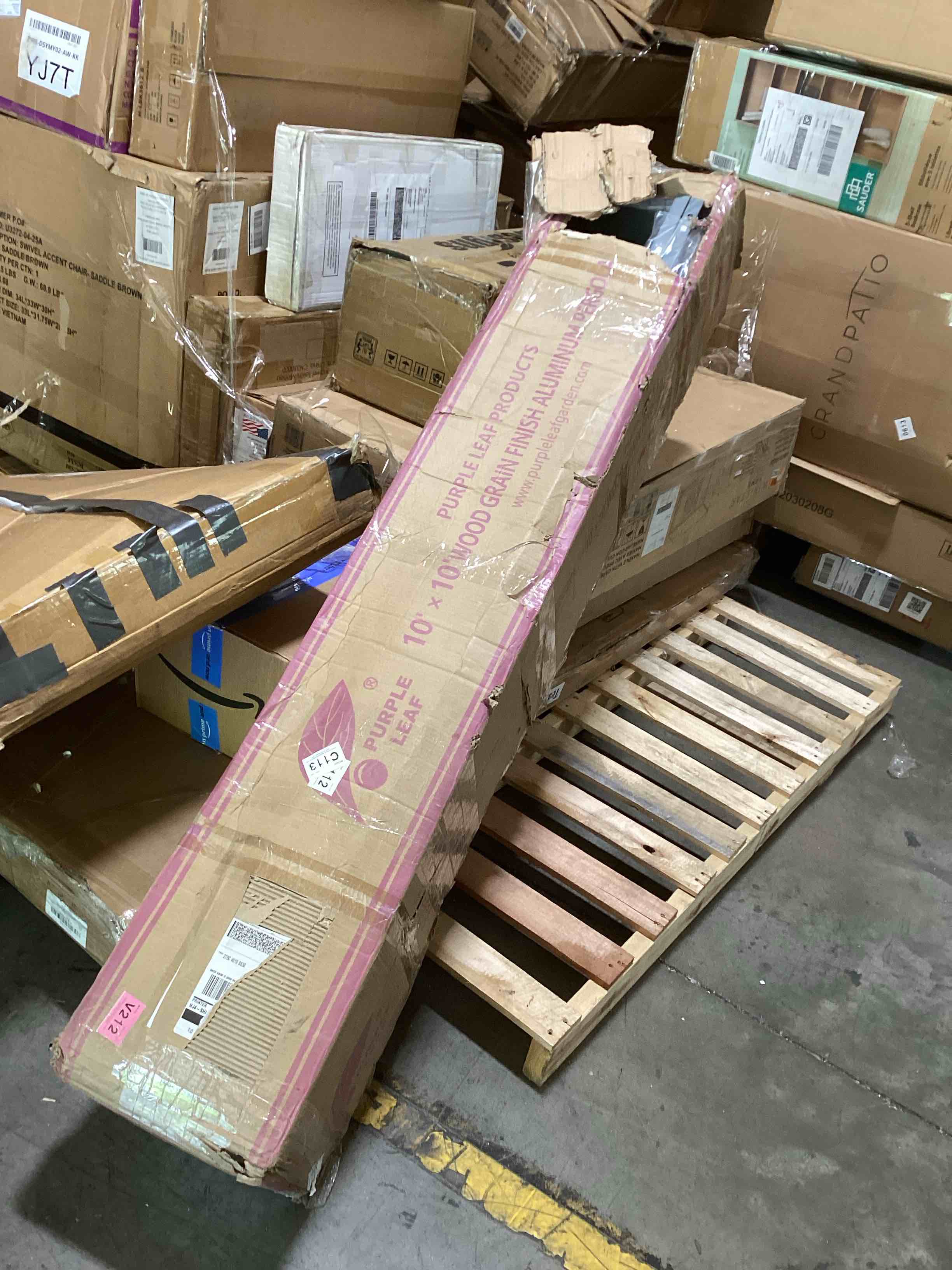 https://s3.amazonaws.com/lotting-images-prod/bidfta/RED6444770_1717785295055.jpeg
