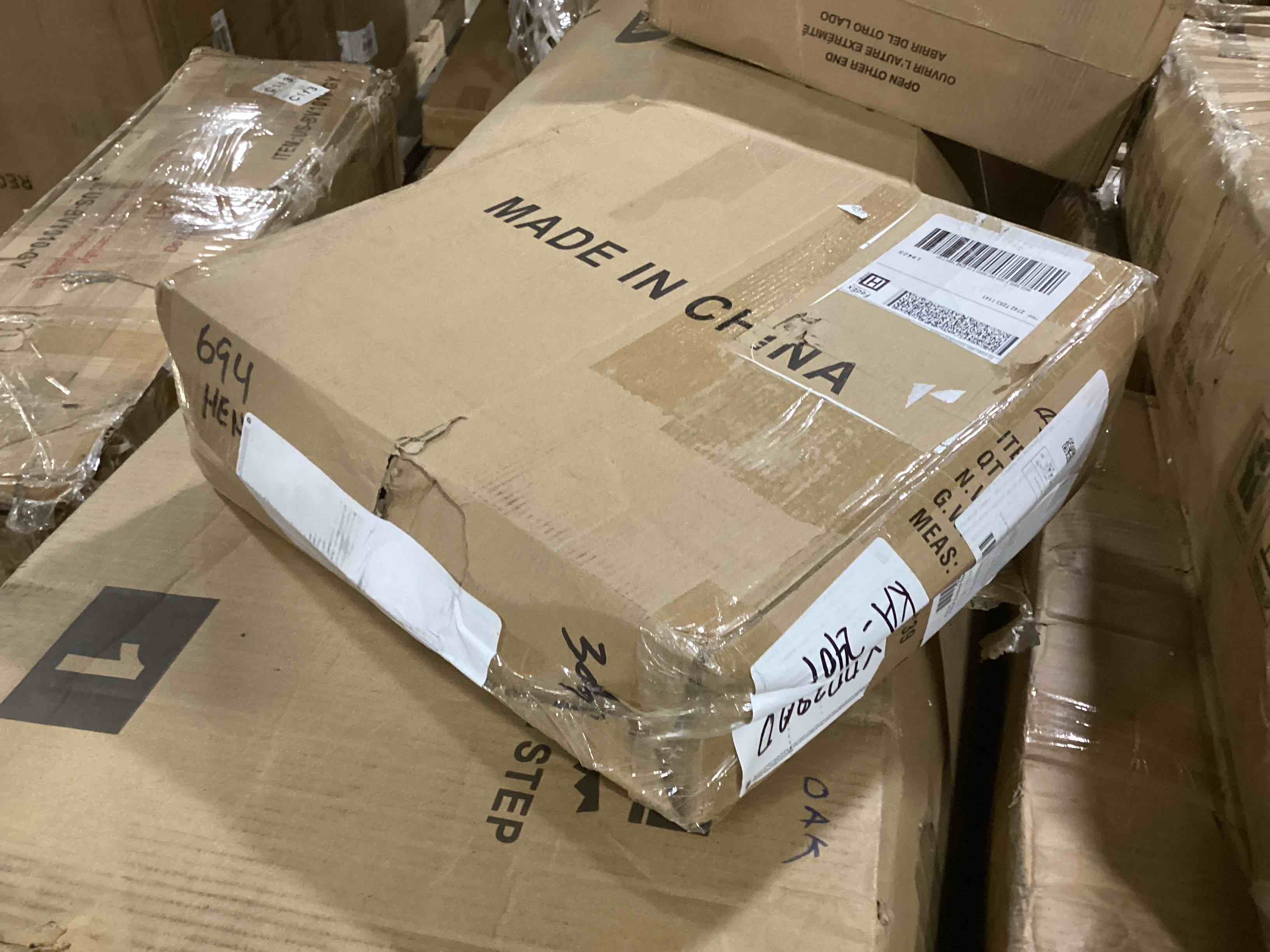https://s3.amazonaws.com/lotting-images-prod/bidfta/RED6445134_1718309837382.jpeg