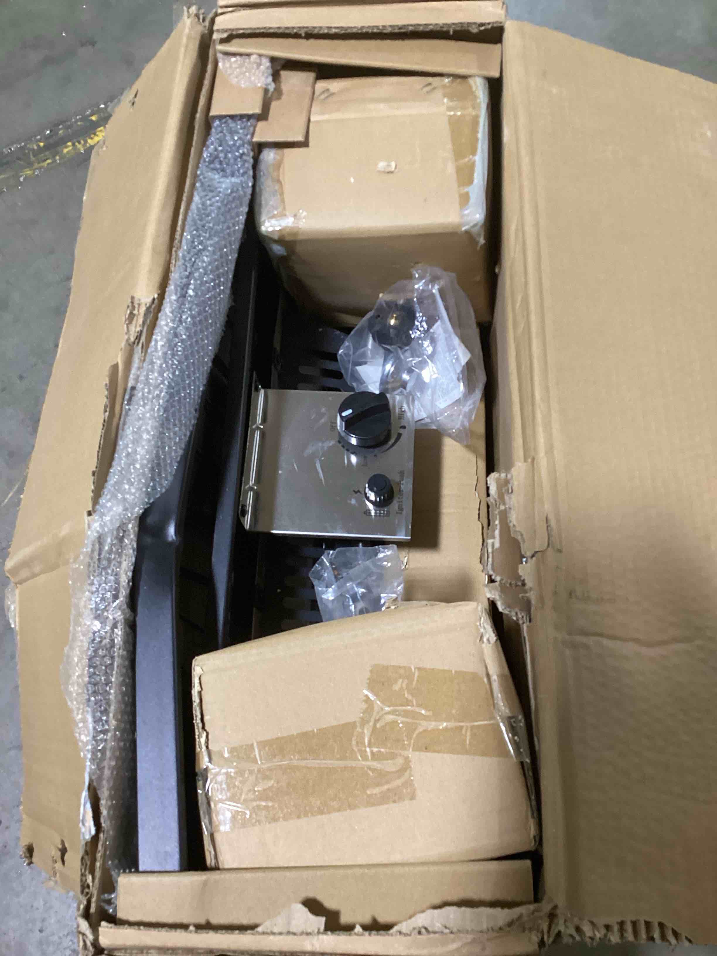 https://s3.amazonaws.com/lotting-images-prod/bidfta/RED6445939_1719432495305.jpeg