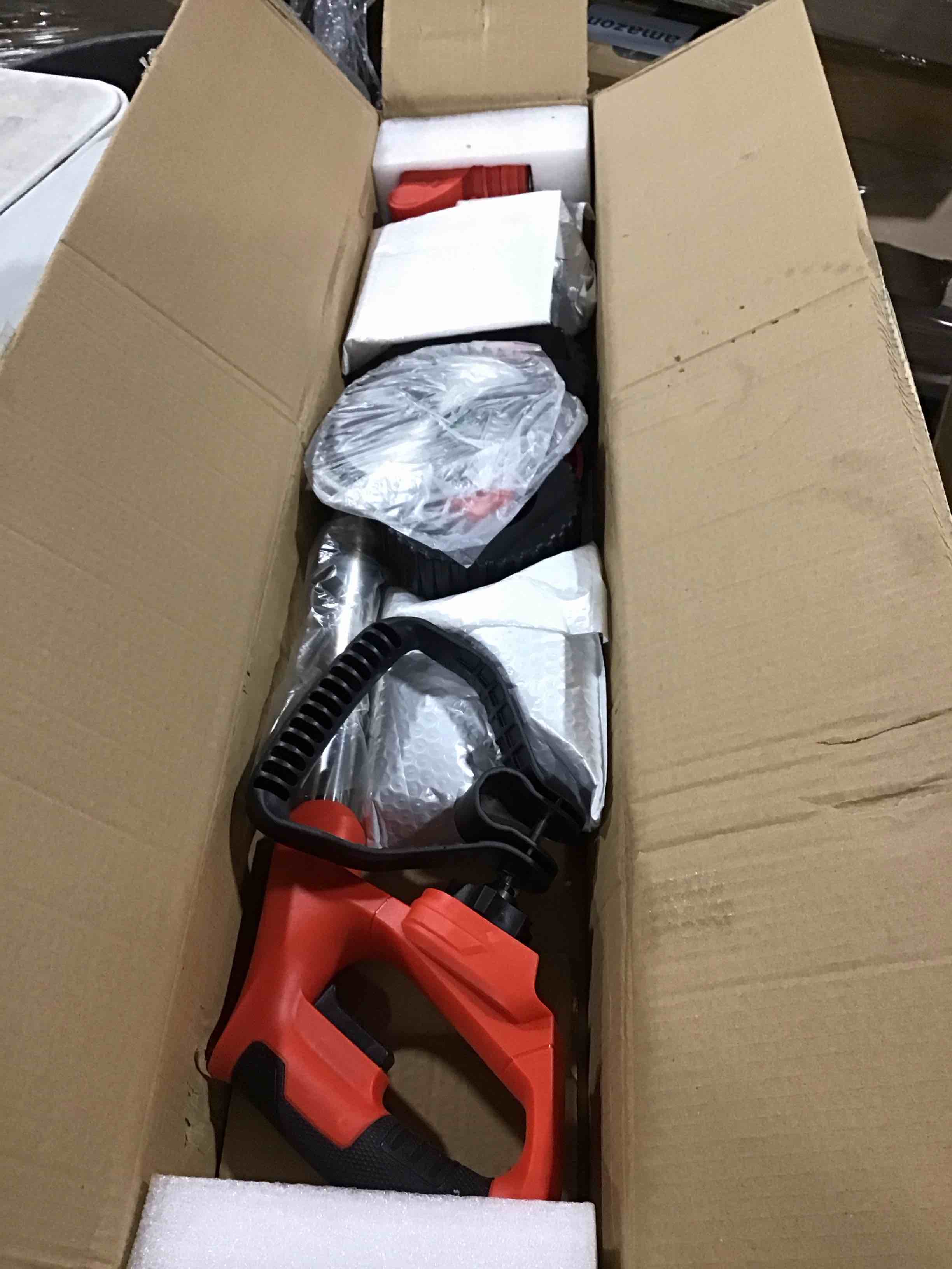 https://s3.amazonaws.com/lotting-images-prod/bidfta/RED6446215_1719838620729.jpeg