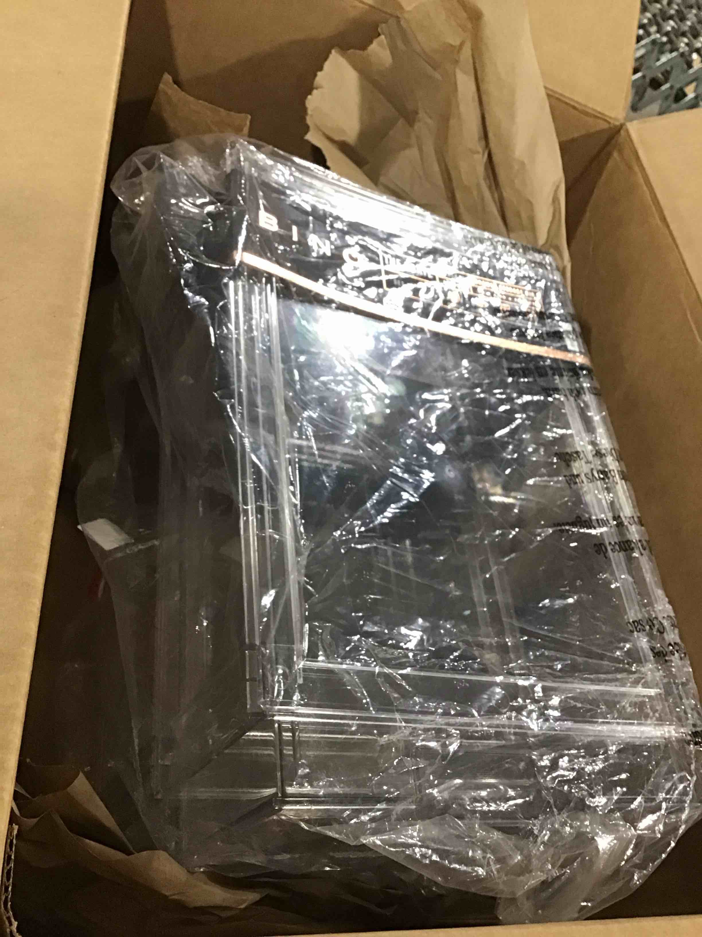 https://s3.amazonaws.com/lotting-images-prod/bidfta/RED6446284_1719848871870.jpeg