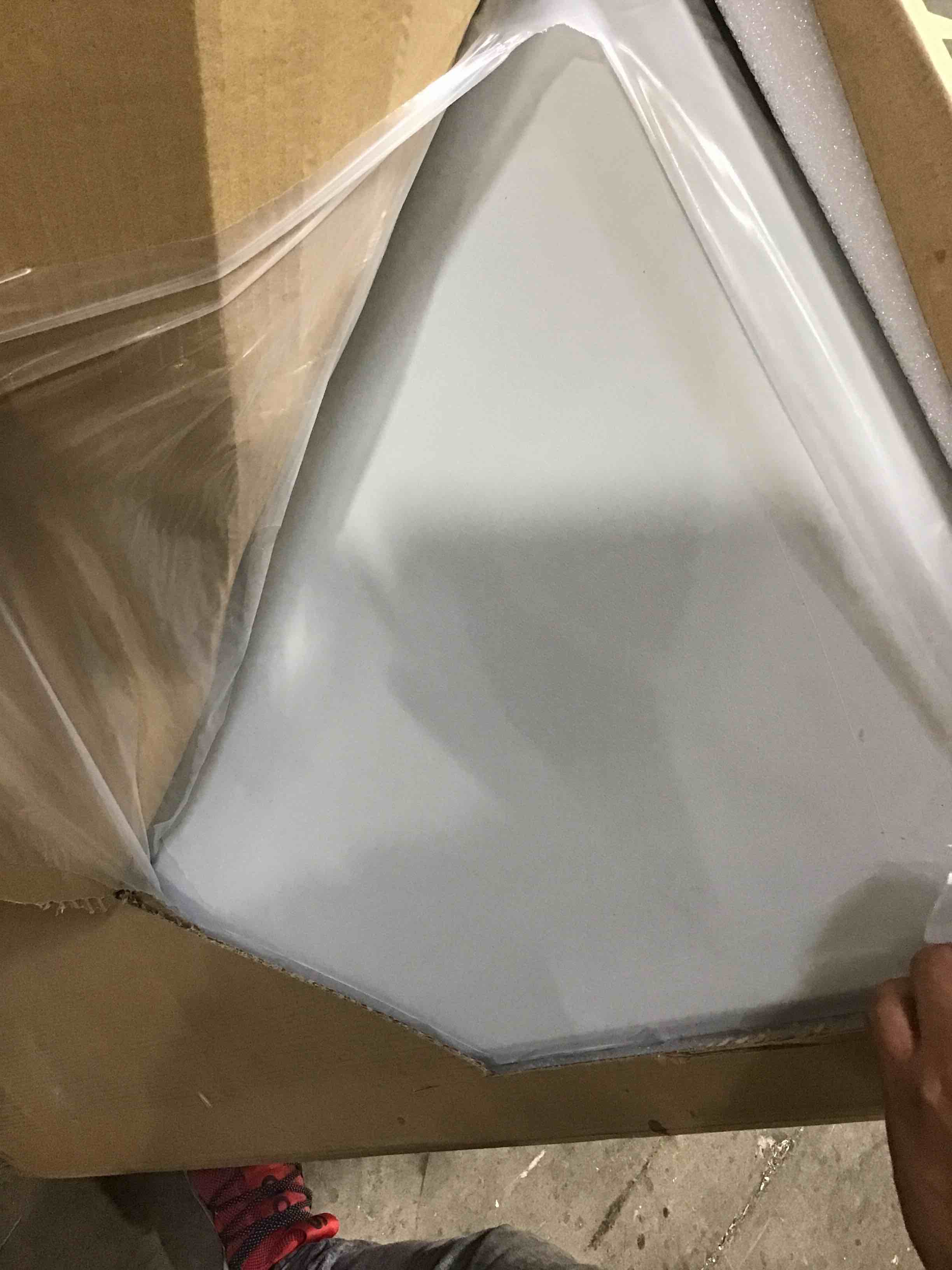 https://s3.amazonaws.com/lotting-images-prod/bidfta/RED6446806_1720207180515.jpeg