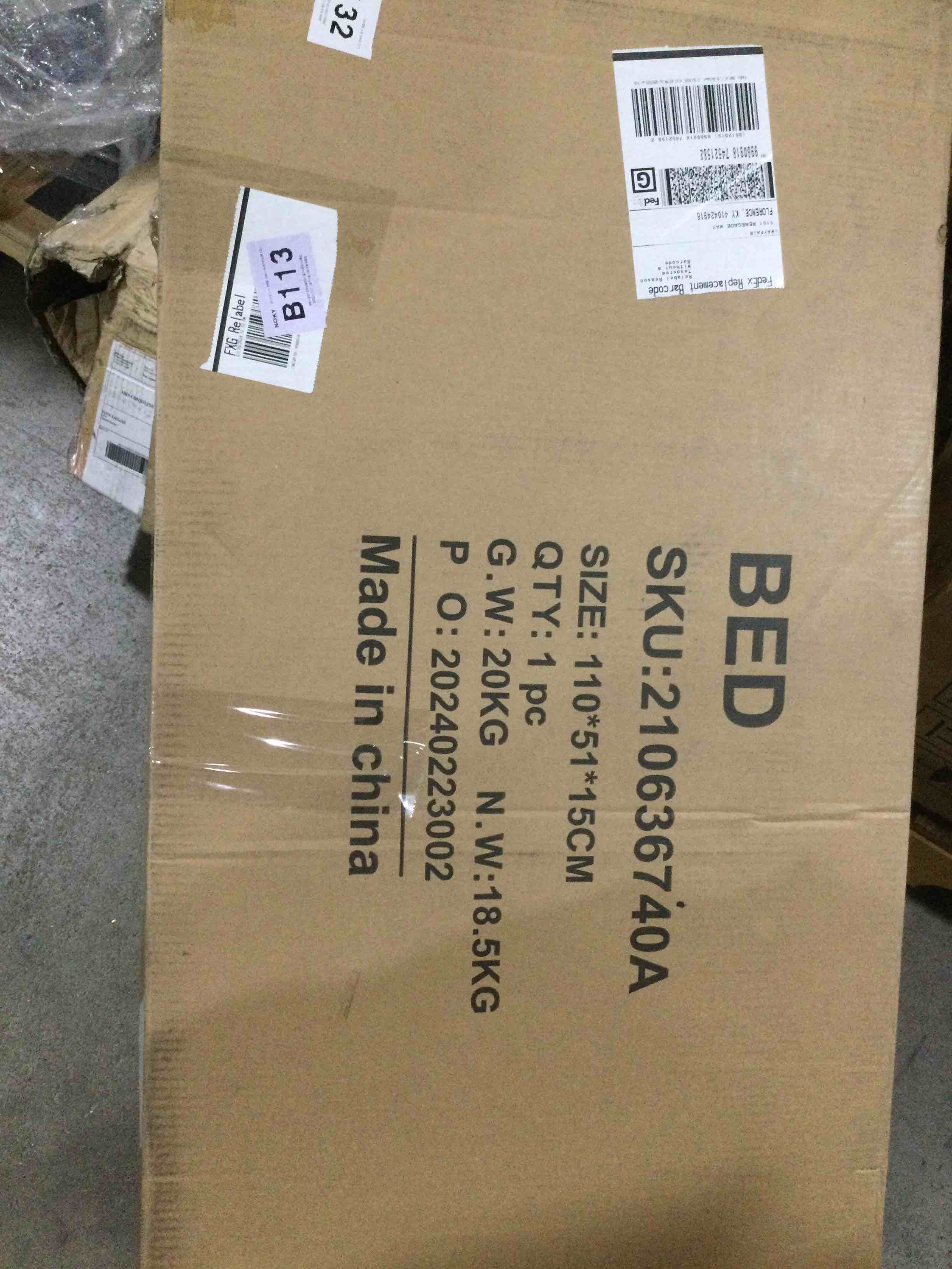 https://s3.amazonaws.com/lotting-images-prod/bidfta/RED6448622_1721740564206.jpeg