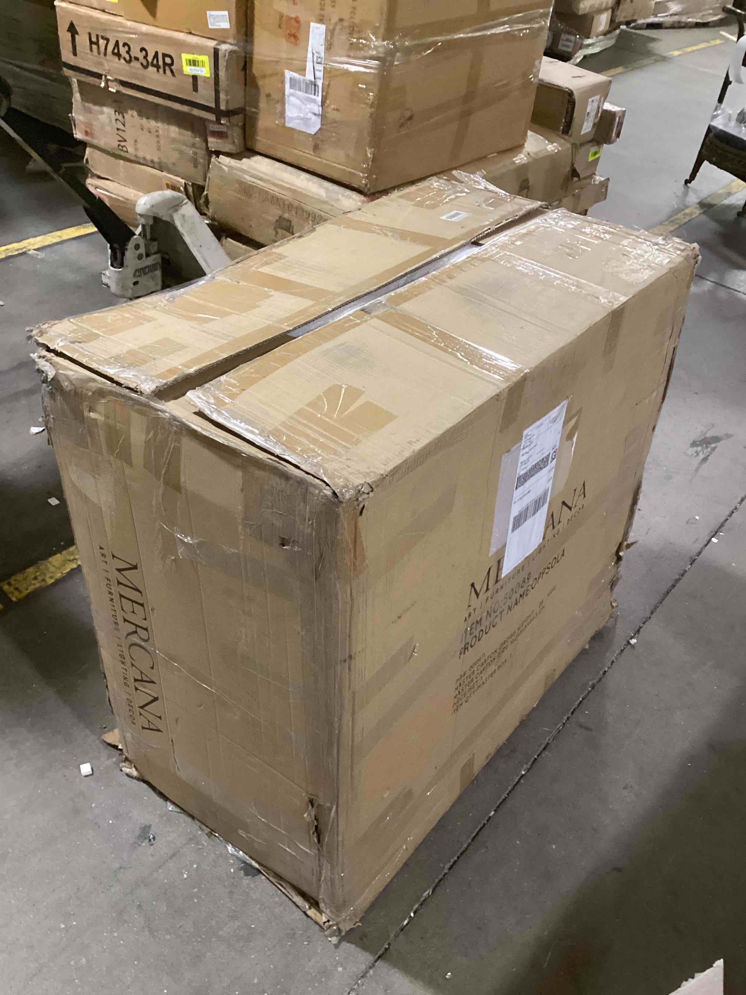 https://s3.amazonaws.com/lotting-images-prod/bidfta/RED6449031_1719517905143.jpeg