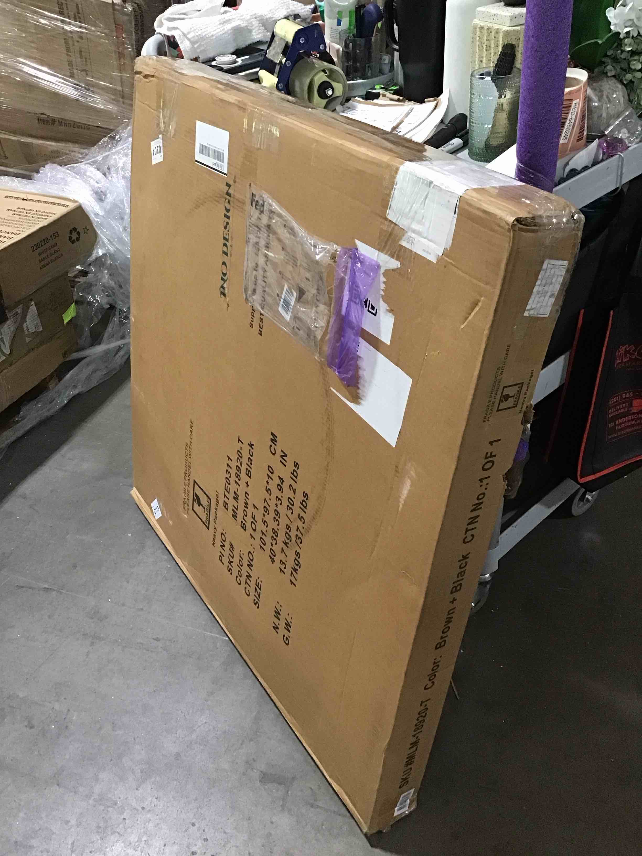 https://s3.amazonaws.com/lotting-images-prod/bidfta/RED6450237_1721670183560.jpeg
