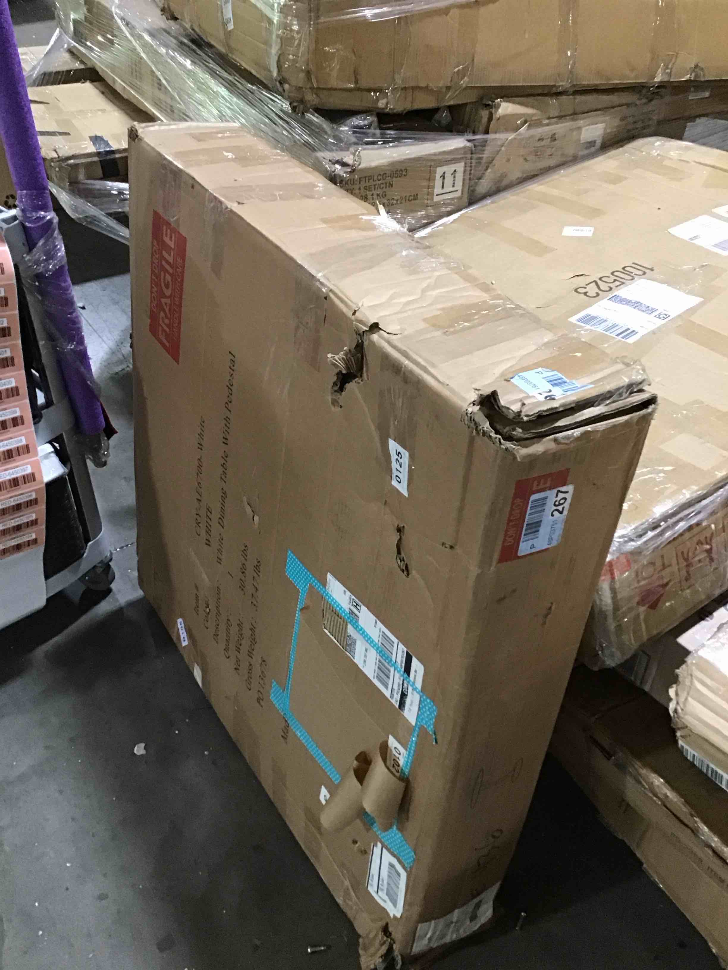 https://s3.amazonaws.com/lotting-images-prod/bidfta/RED6450393_1721842632577.jpeg