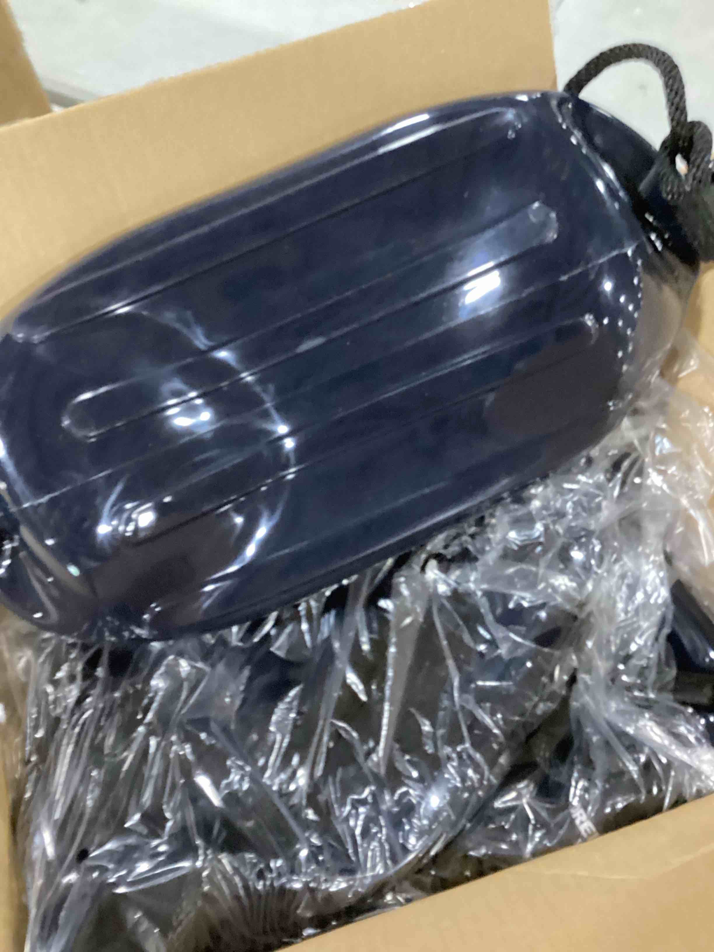 https://s3.amazonaws.com/lotting-images-prod/bidfta/RED6450819_1719254582660.jpeg