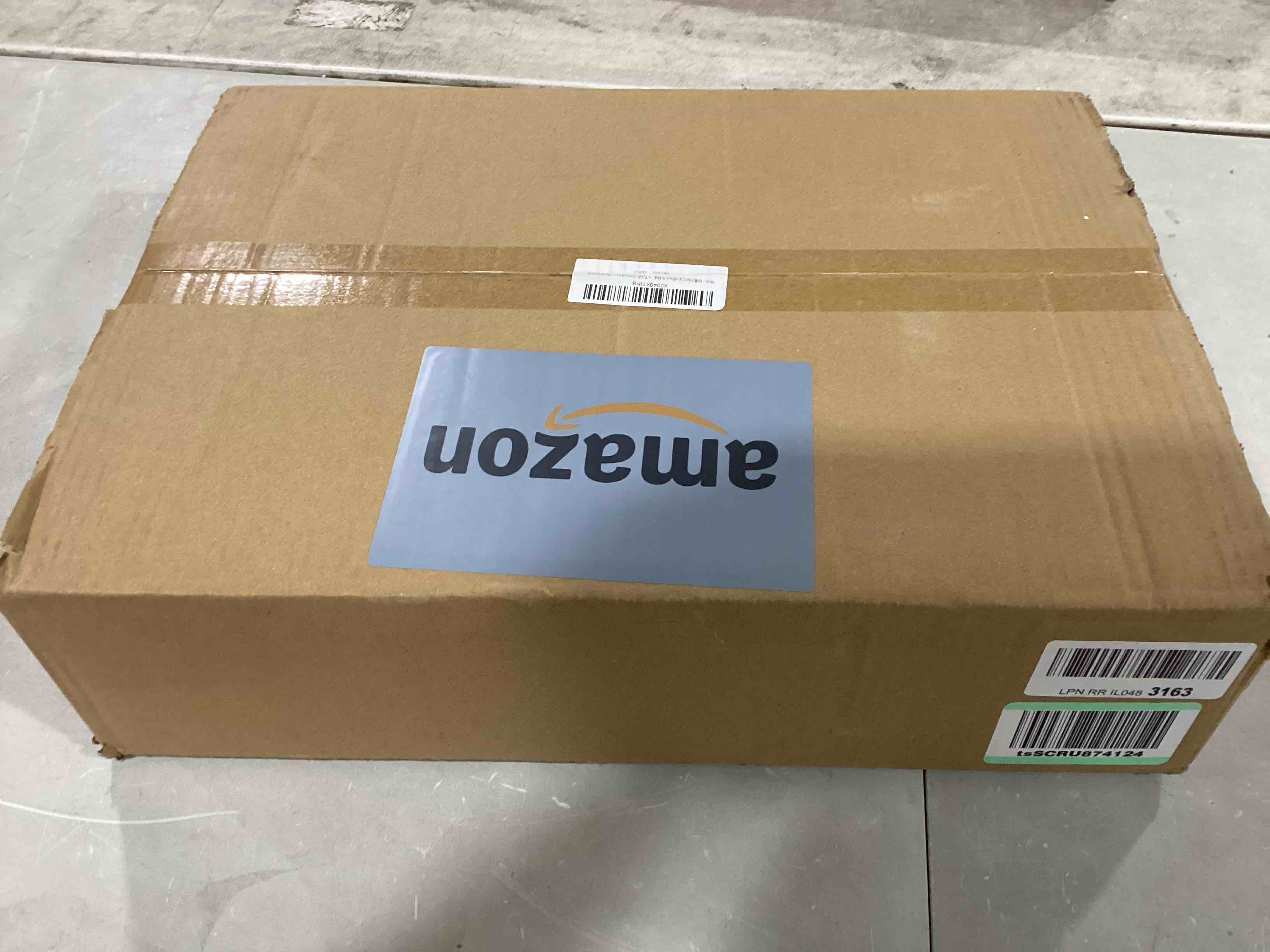https://s3.amazonaws.com/lotting-images-prod/bidfta/RED6452333_1721304347653.jpeg