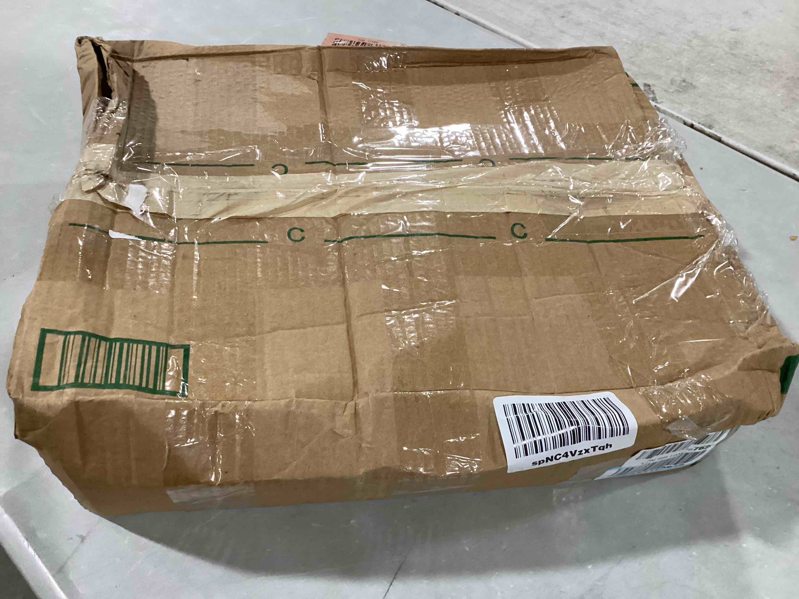 https://s3.amazonaws.com/lotting-images-prod/bidfta/RED6452499_1721392415066.jpeg