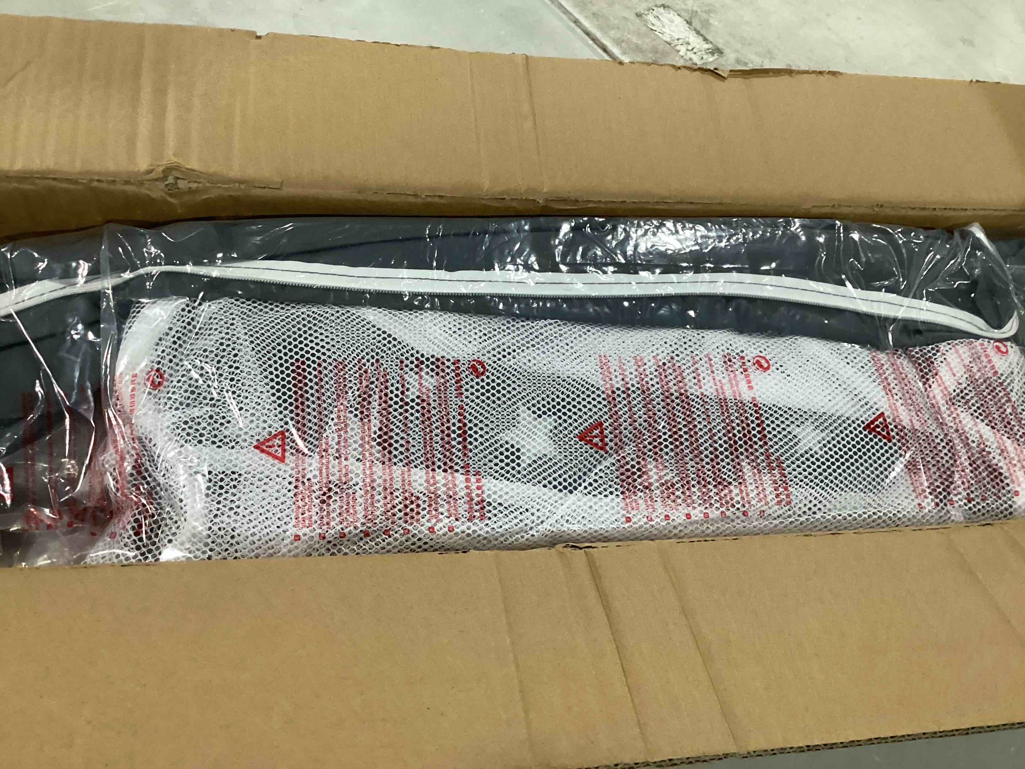 https://s3.amazonaws.com/lotting-images-prod/bidfta/RED6452500_1721392523663.jpeg