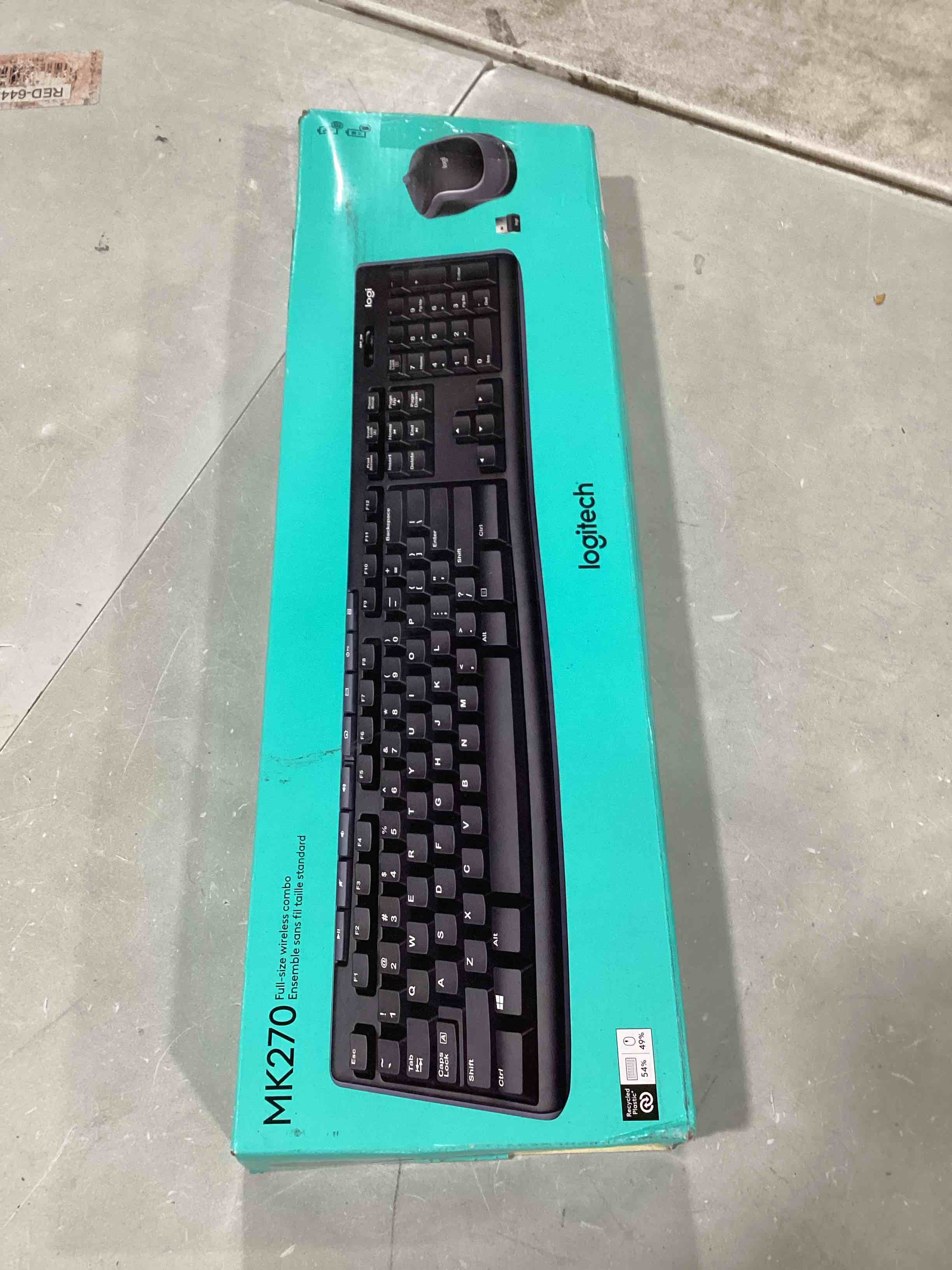 https://s3.amazonaws.com/lotting-images-prod/bidfta/RED6453258_1721909116762.jpeg