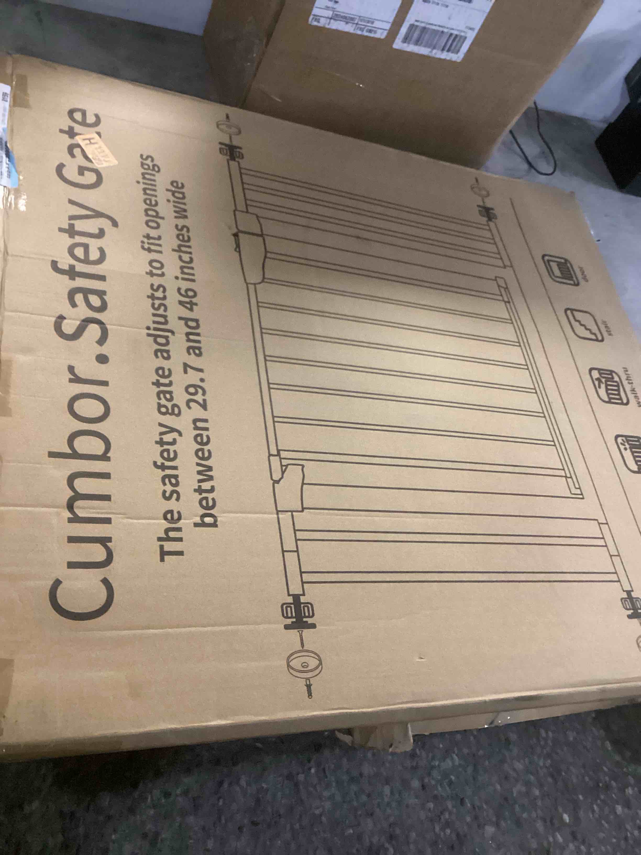 https://s3.amazonaws.com/lotting-images-prod/bidfta/RED6453635_1722279649356.jpeg