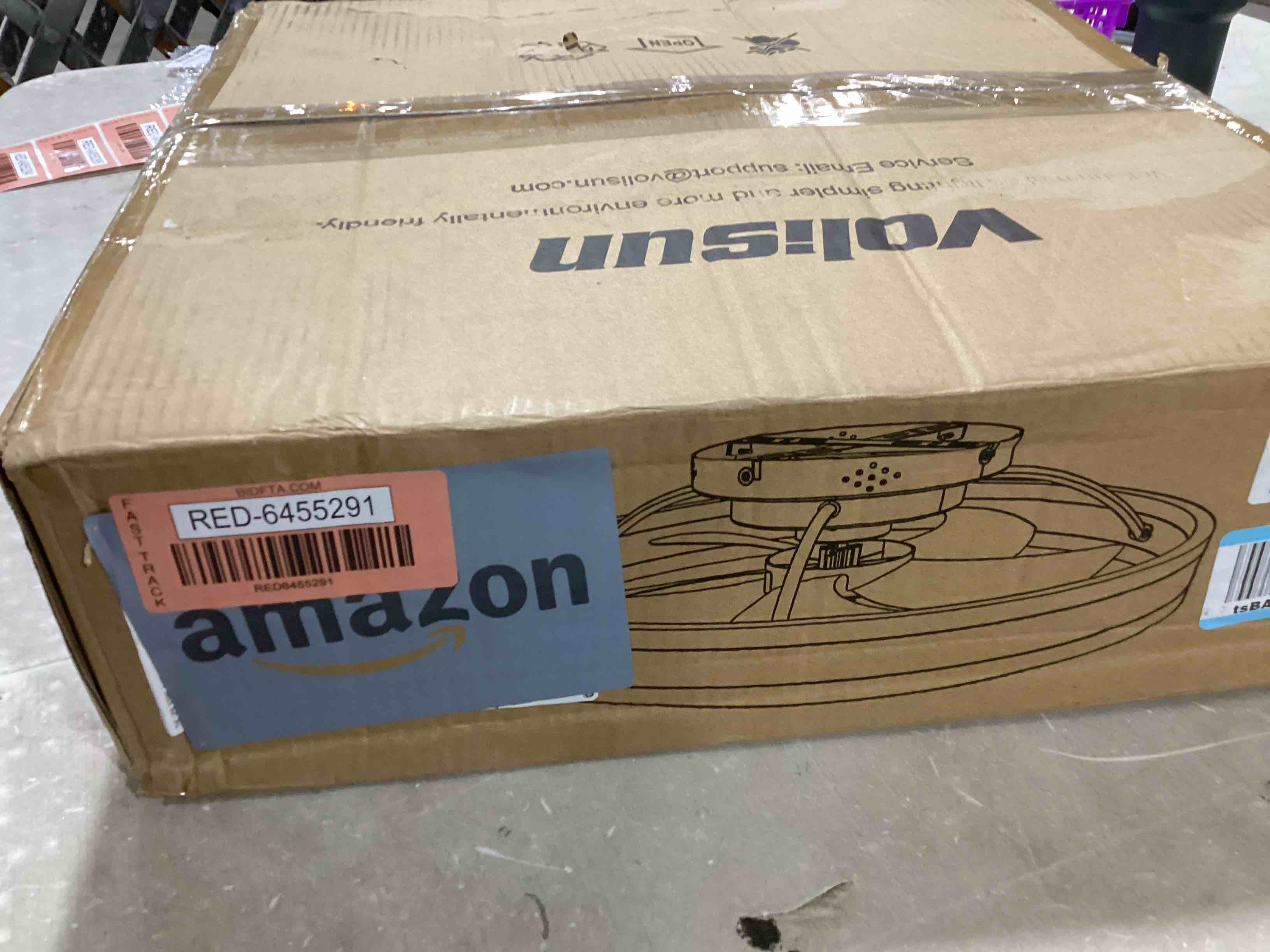 https://s3.amazonaws.com/lotting-images-prod/bidfta/RED6455291_1721669528296.jpeg