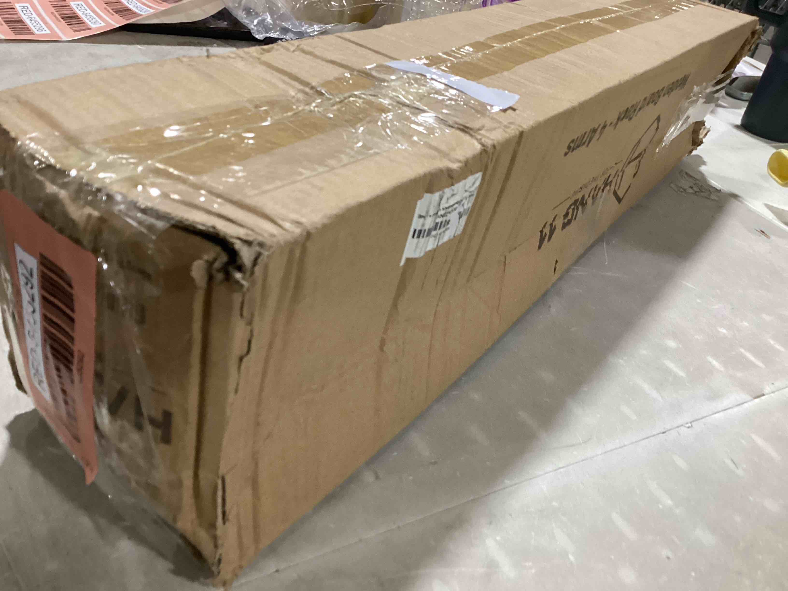 https://s3.amazonaws.com/lotting-images-prod/bidfta/RED6455292_1721669322164.jpeg