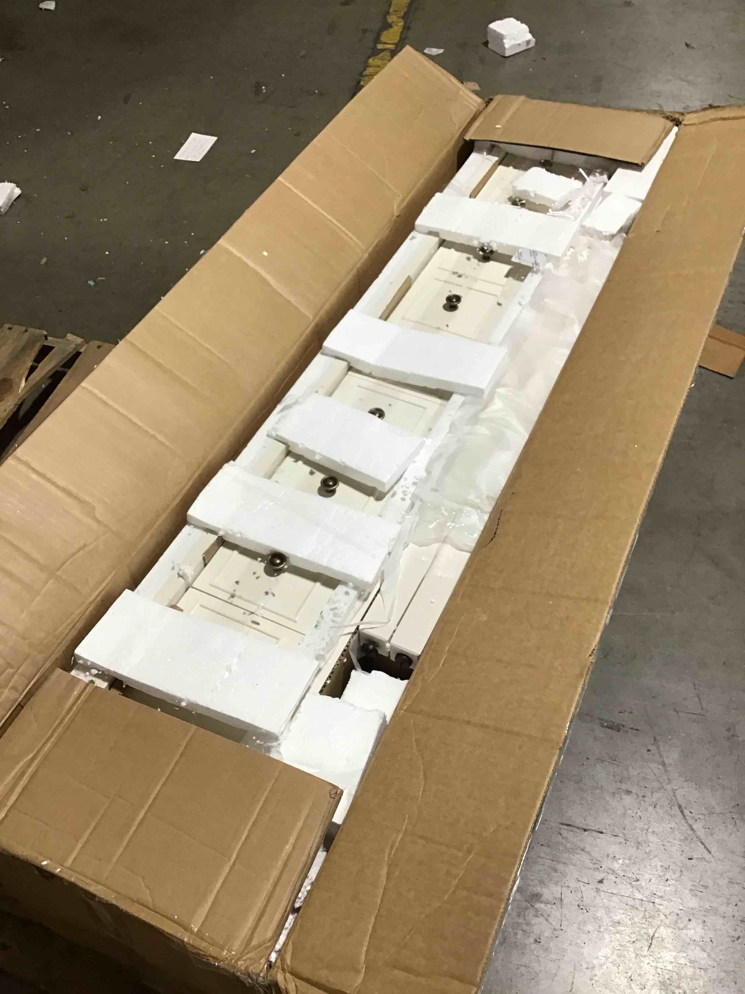 https://s3.amazonaws.com/lotting-images-prod/bidfta/RED6457471_1723657853107.jpeg