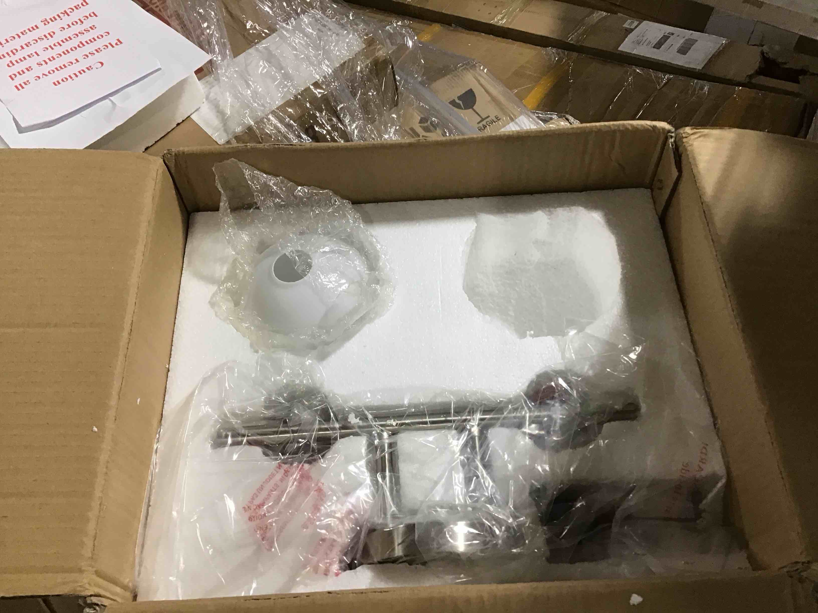 https://s3.amazonaws.com/lotting-images-prod/bidfta/RED6457755_1724328463743.jpeg
