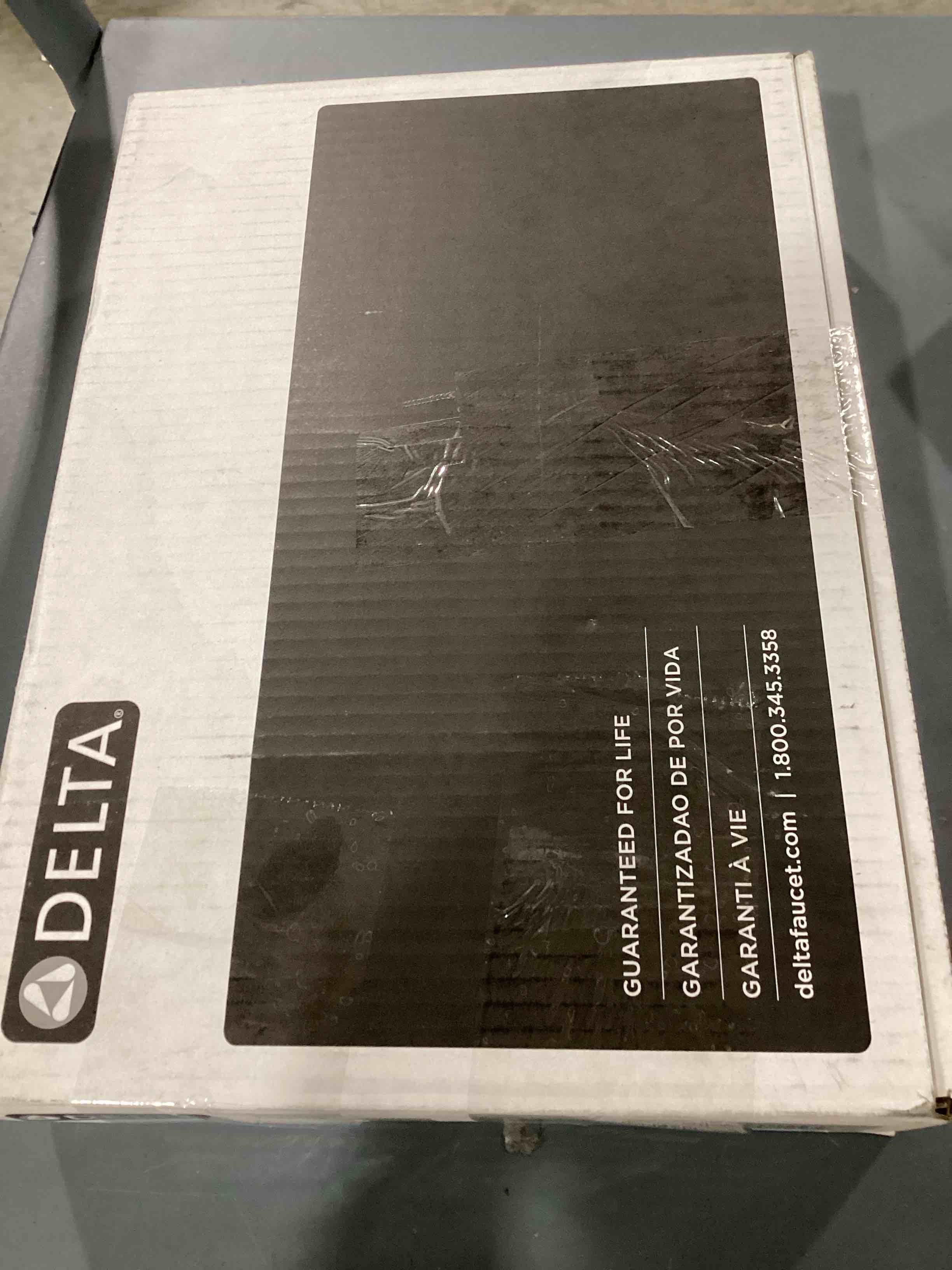 https://s3.amazonaws.com/lotting-images-prod/bidfta/RED6459321_1723642777341.jpeg