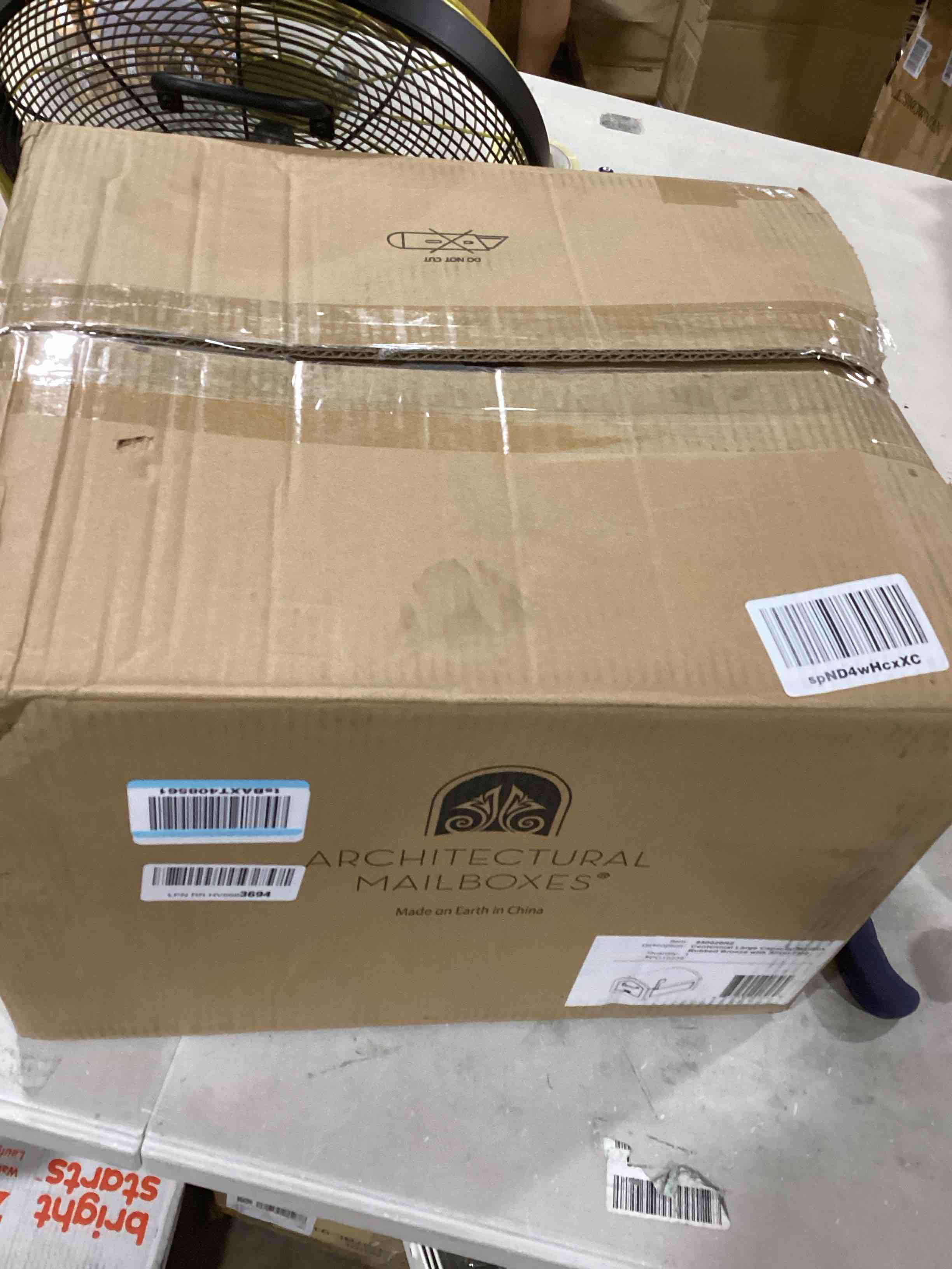 https://s3.amazonaws.com/lotting-images-prod/bidfta/RED6460717_1721415910716.jpeg