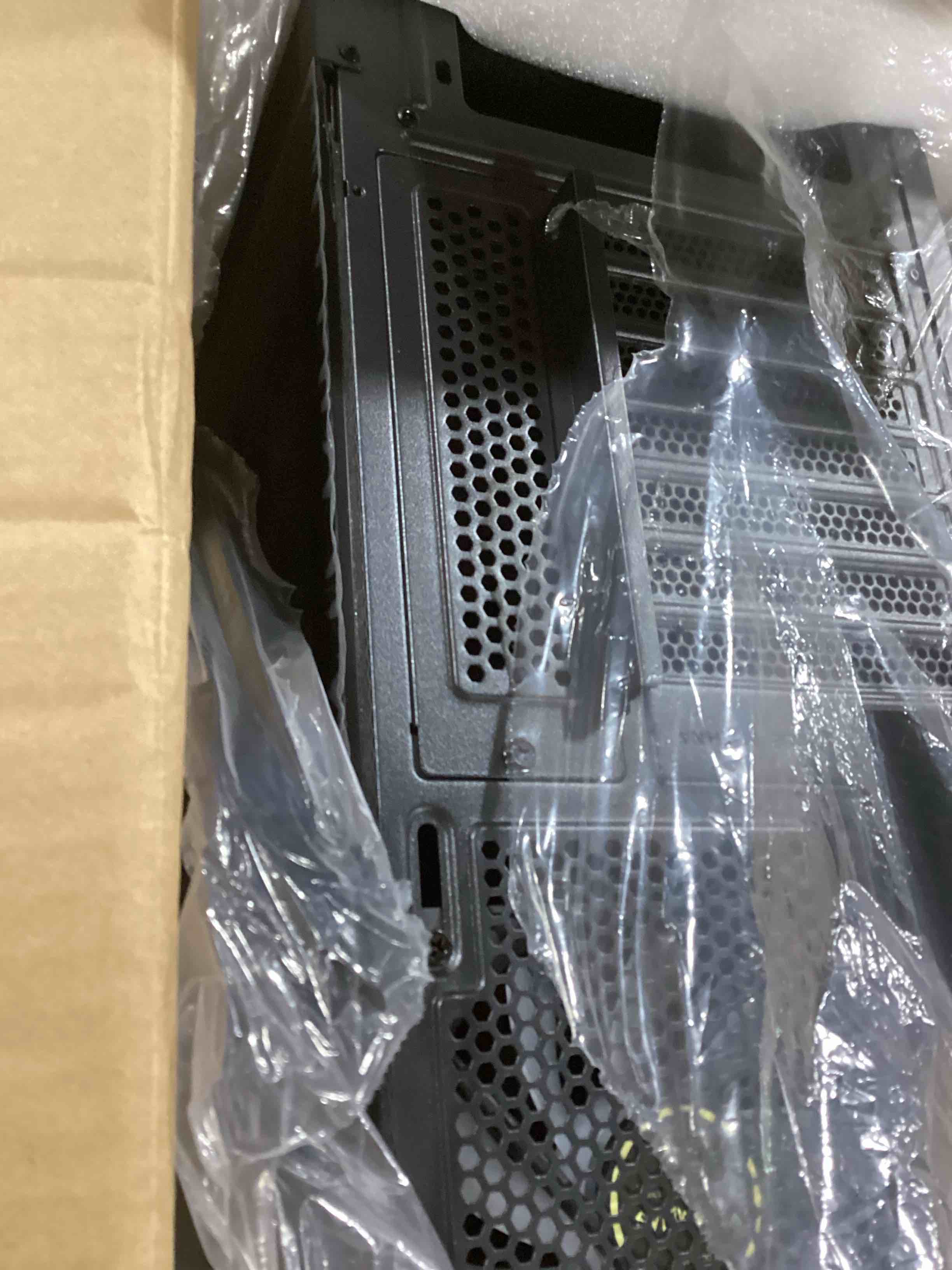 https://s3.amazonaws.com/lotting-images-prod/bidfta/RED6460750_1721392974950.jpeg