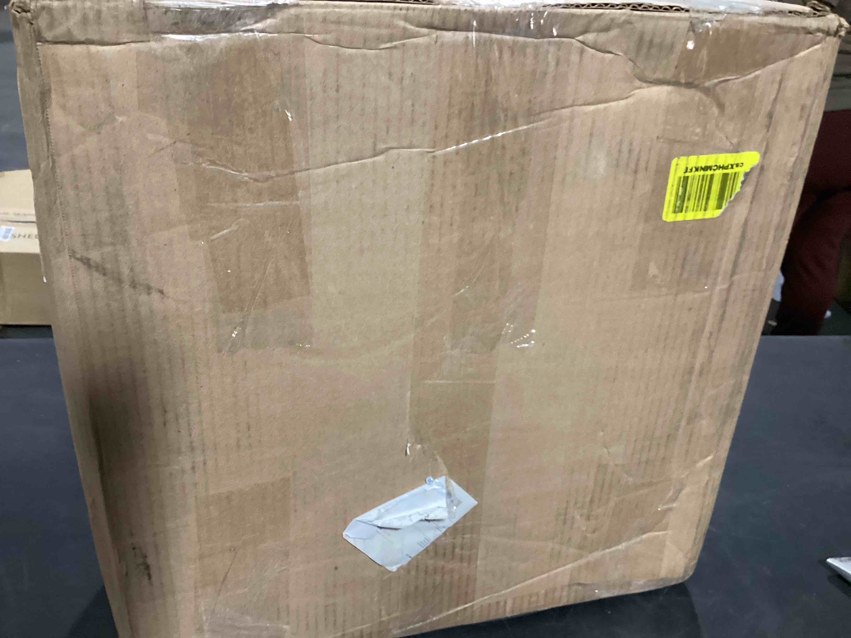https://s3.amazonaws.com/lotting-images-prod/bidfta/RED6461976_1729005111515.jpeg