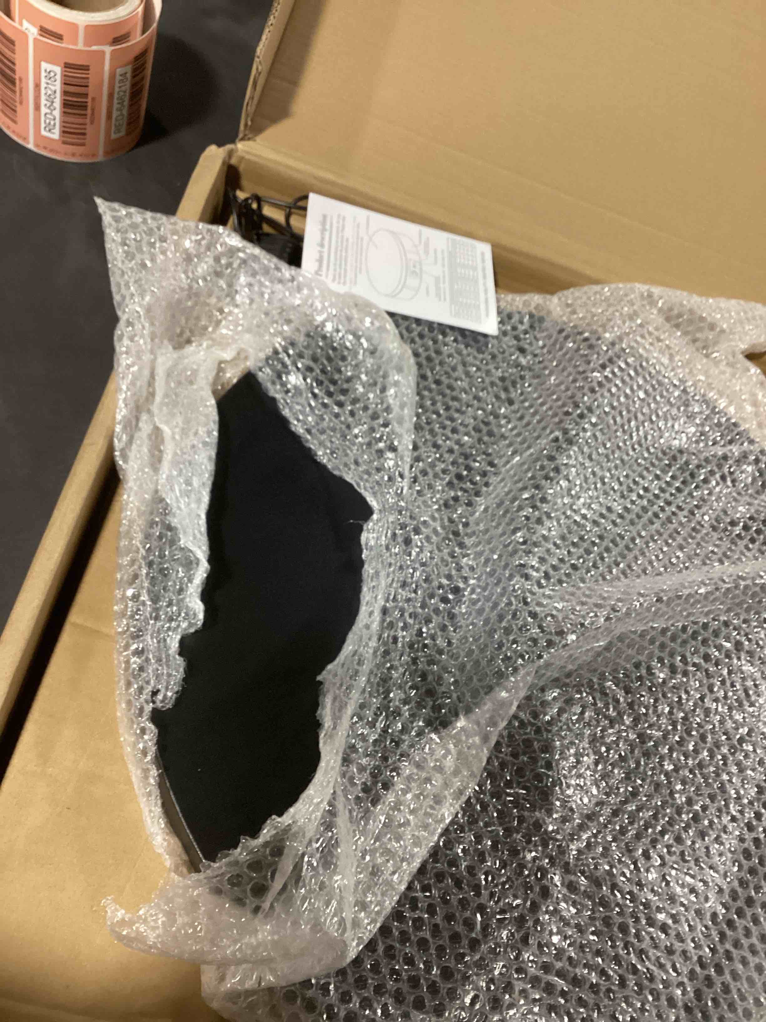 https://s3.amazonaws.com/lotting-images-prod/bidfta/RED6462177_1729102820601.jpeg
