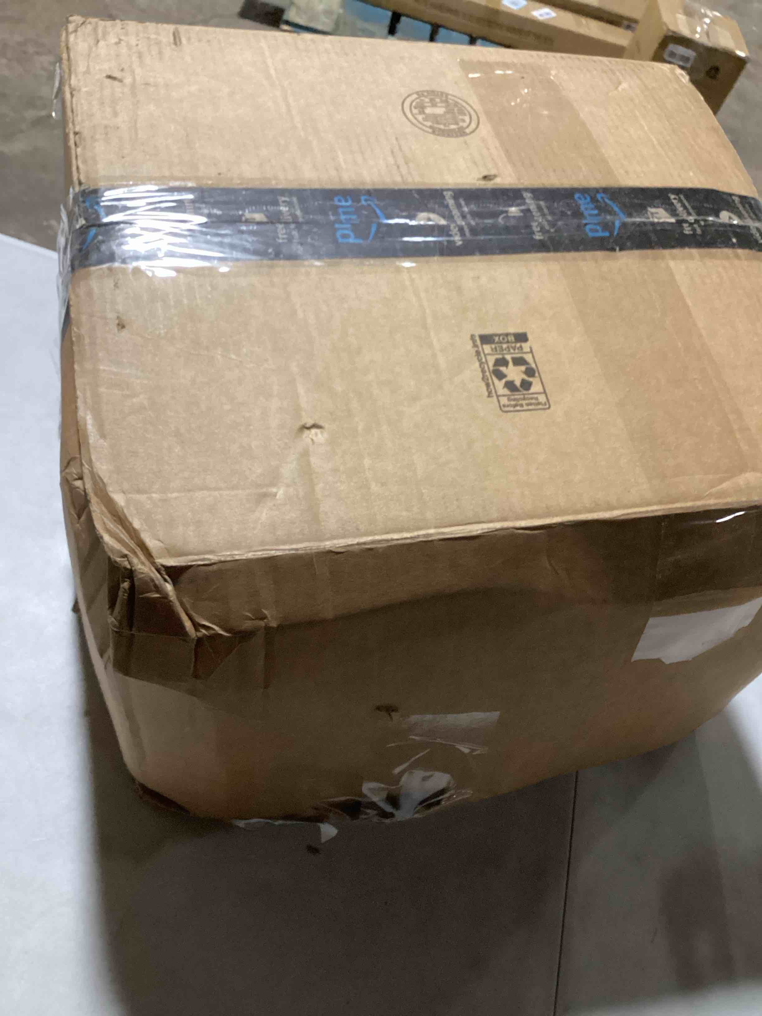 https://s3.amazonaws.com/lotting-images-prod/bidfta/RED6462272_1729170139278.jpeg