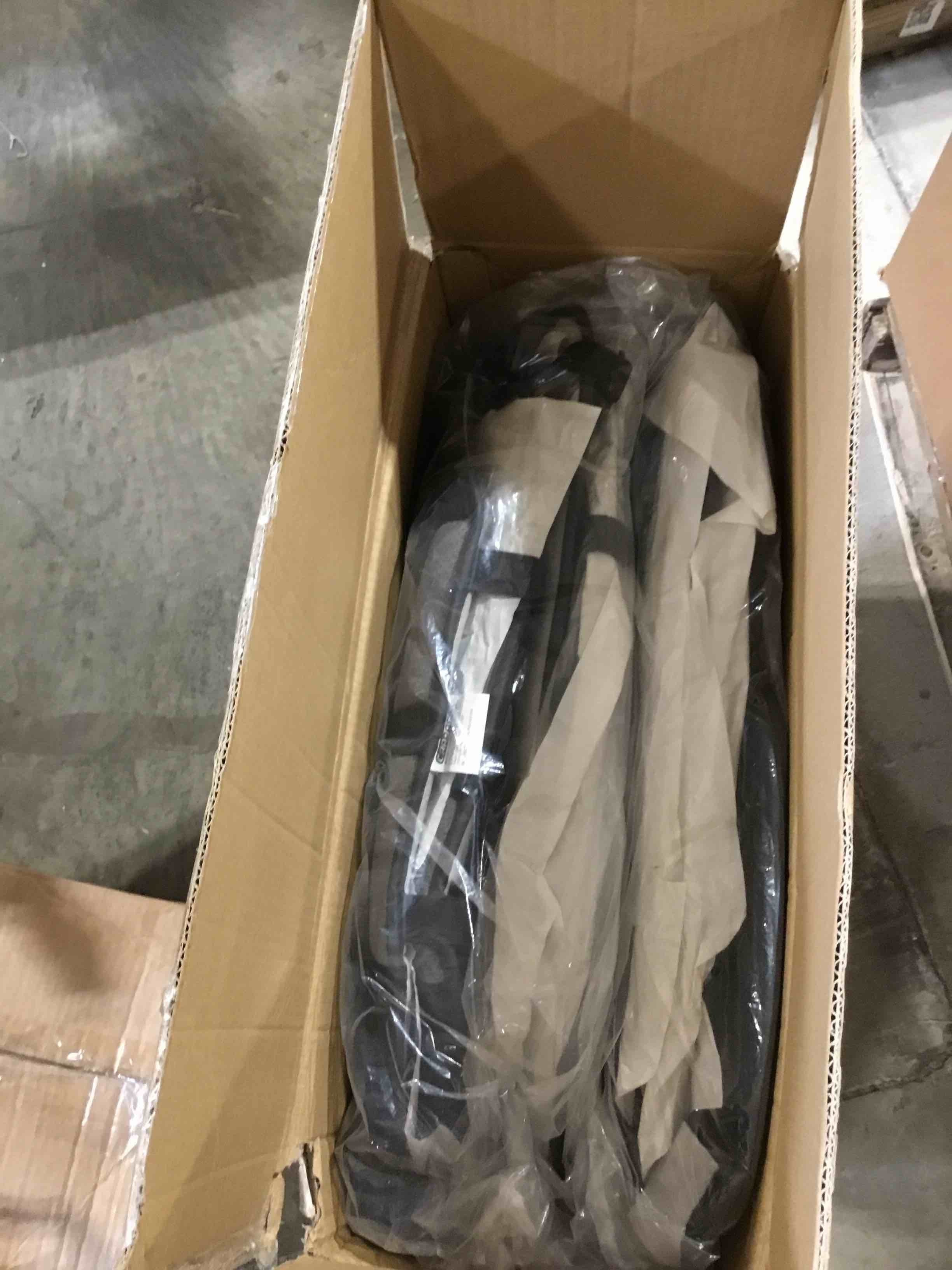 https://s3.amazonaws.com/lotting-images-prod/bidfta/RED6465437_1723228133209.jpeg
